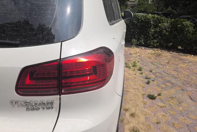 Volkswagen Tiguan 2016 280 TSI AT 2 WD — фото 6