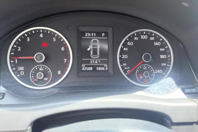 Volkswagen Tiguan 2016 280 TSI AT 2 WD — фото 15