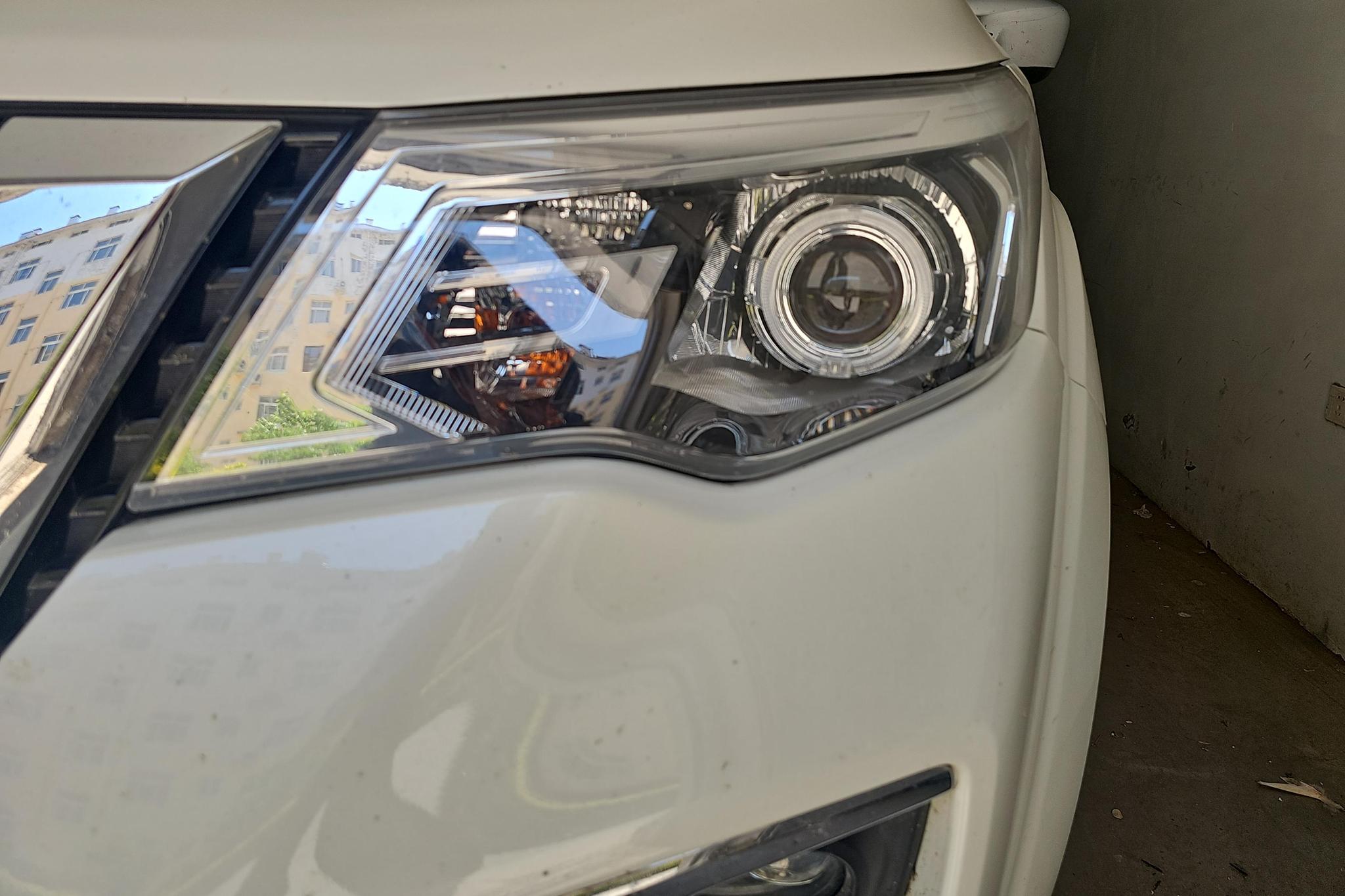 Nissan Terra 2020 2.5L AT Luxury