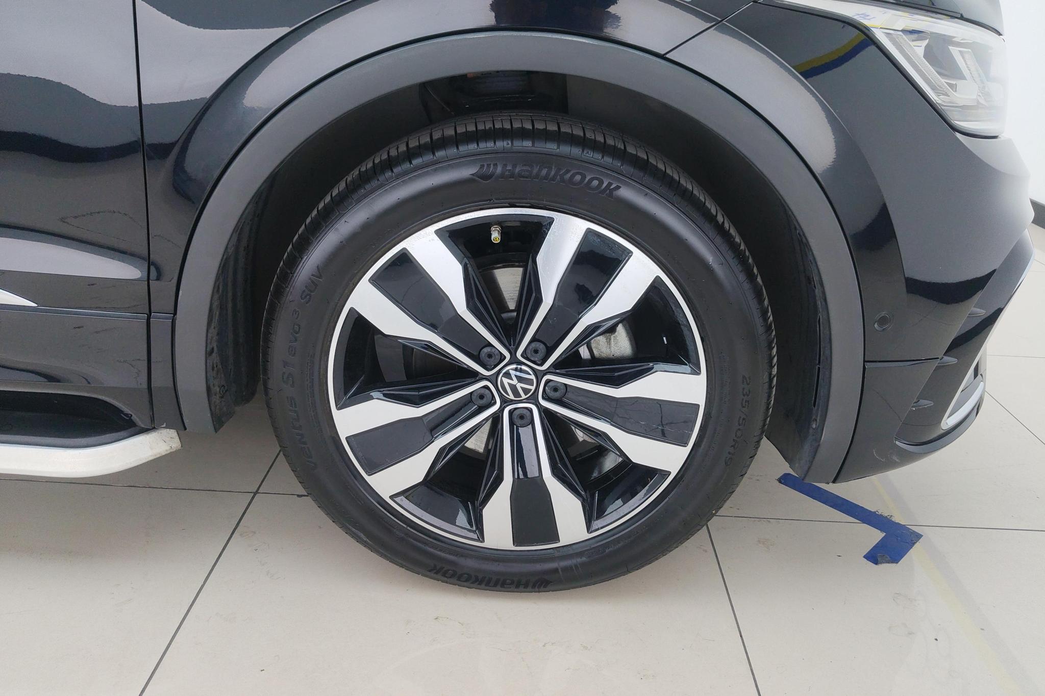 Volkswagen Tiguan L L 2023 330TSI R-Line Flagship