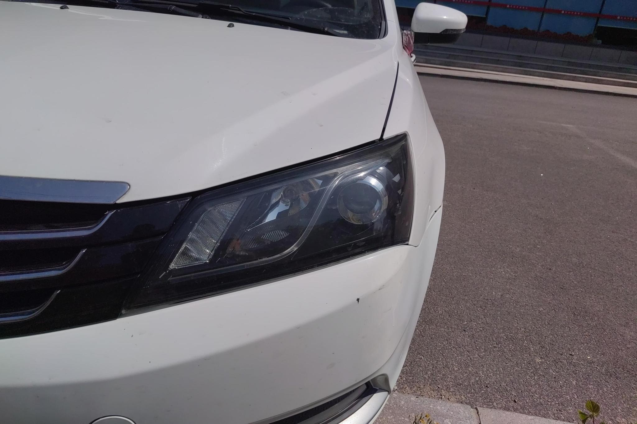 Geely Emgrand 2015 1.5L MT