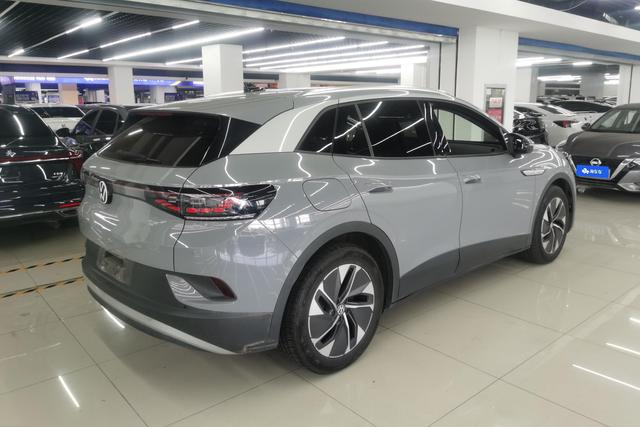 Volkswagen ID.4 CROZZ 2024 Темно-серый из Китая, фото 5