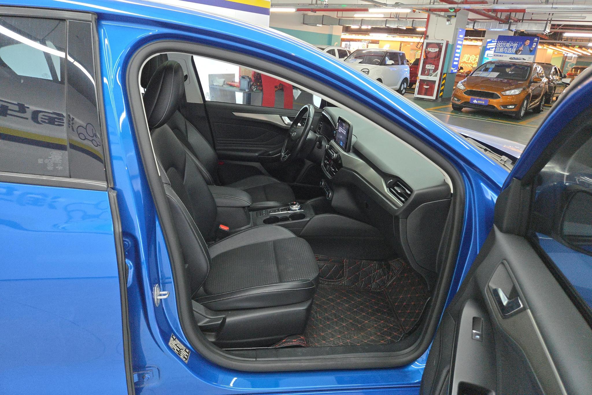 Ford Focus 2020 EcoBoost 180 AT