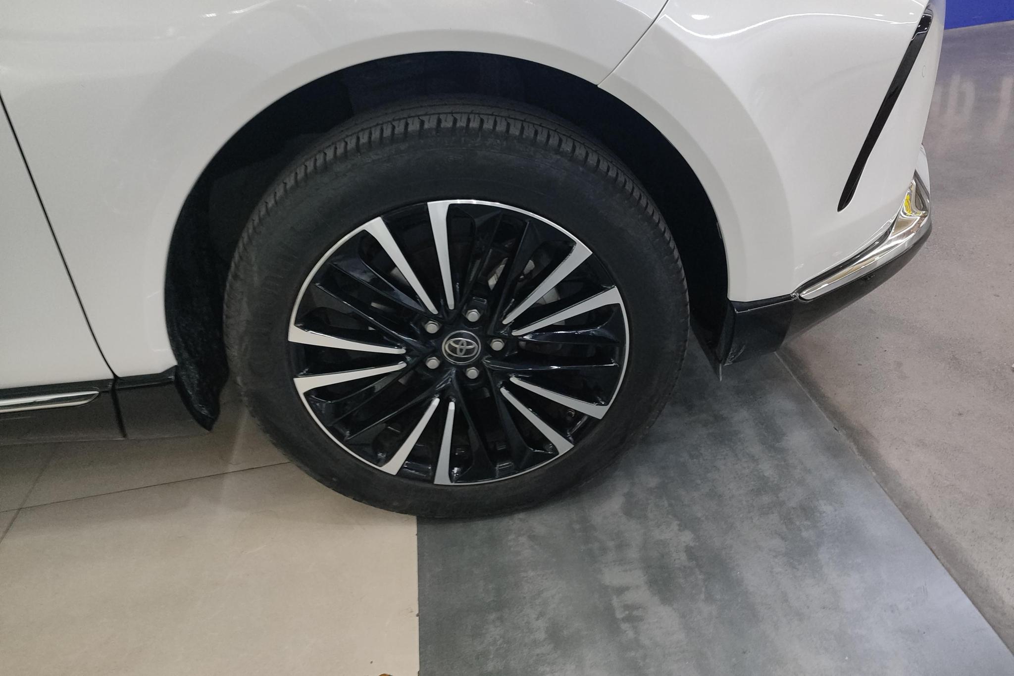 Toyota Venza 2022 2.0L CVT Luxury