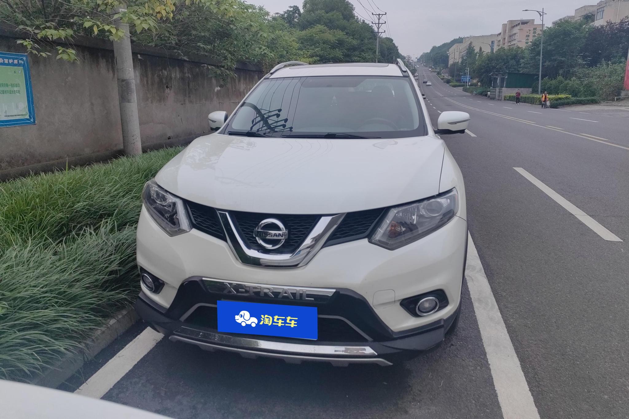 Nissan X-Trail 2014 2.0L CVT Comfort 2WD