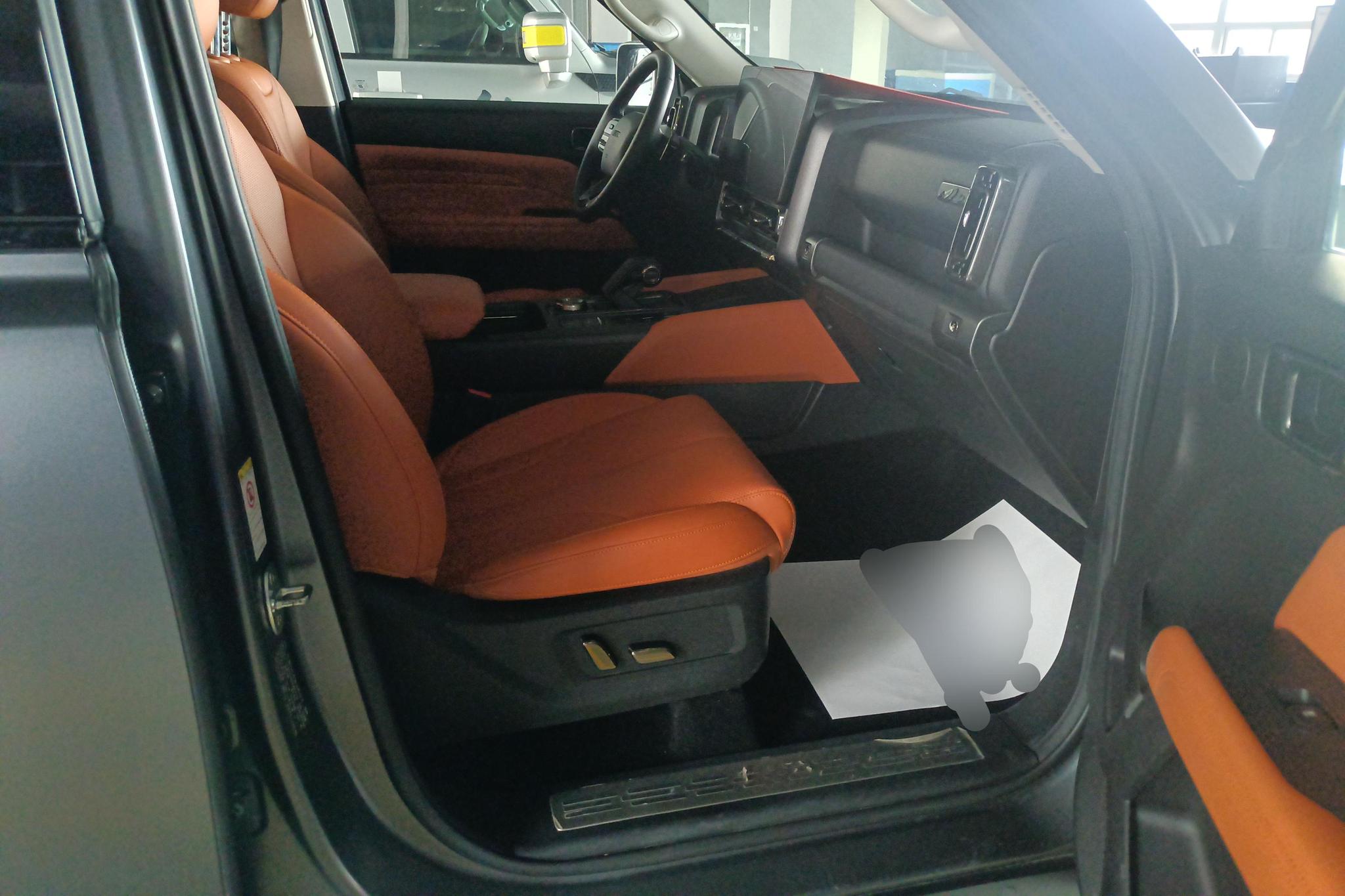 Haval H9 2024 2.0T 5 мест