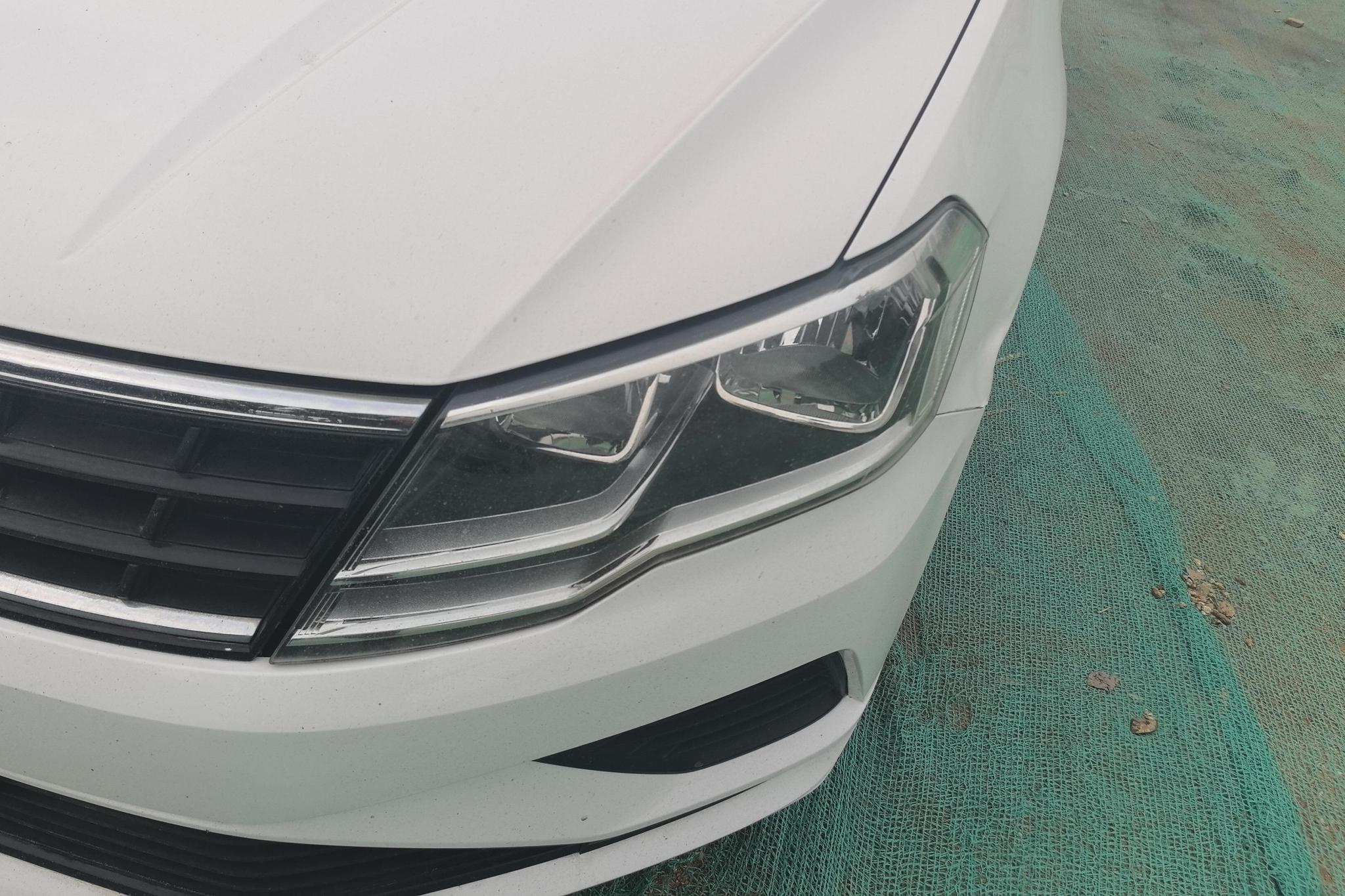 Volkswagen Jetta 2017 1.5L MT Fashion