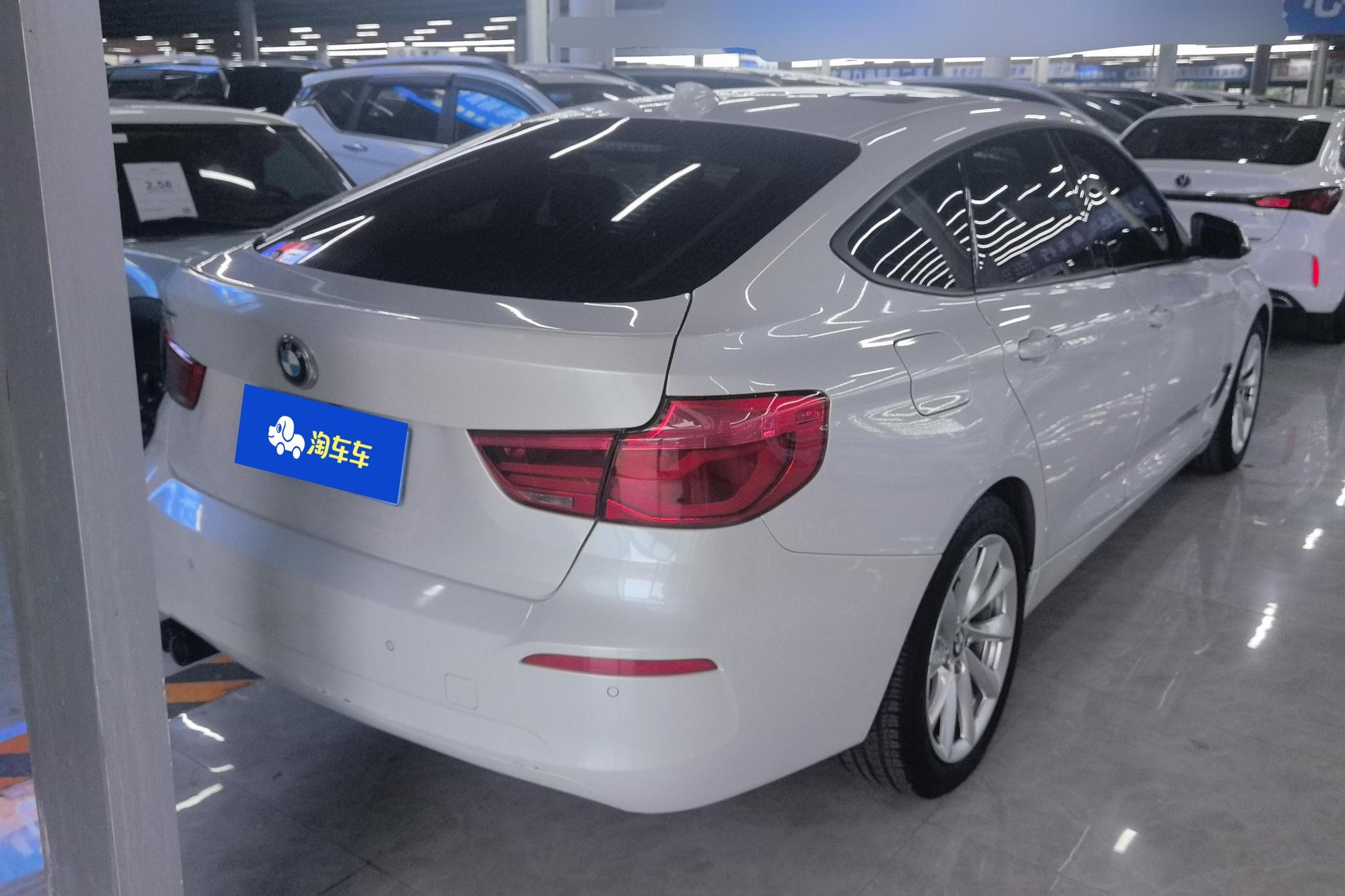 BMW 3 Series GT 3 GT 2018 320i Fashion