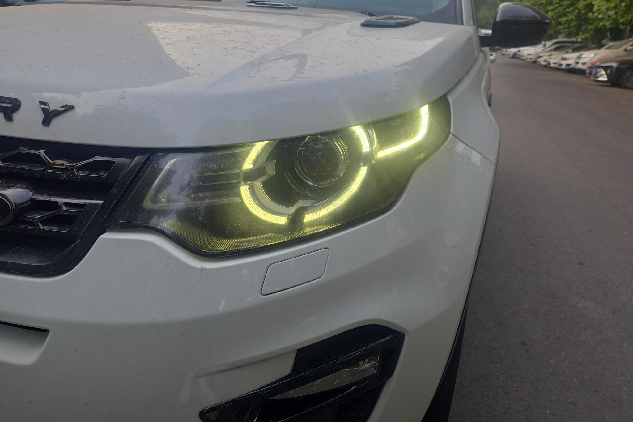 Land Rover Discovery Sport 2016 2.0T SE