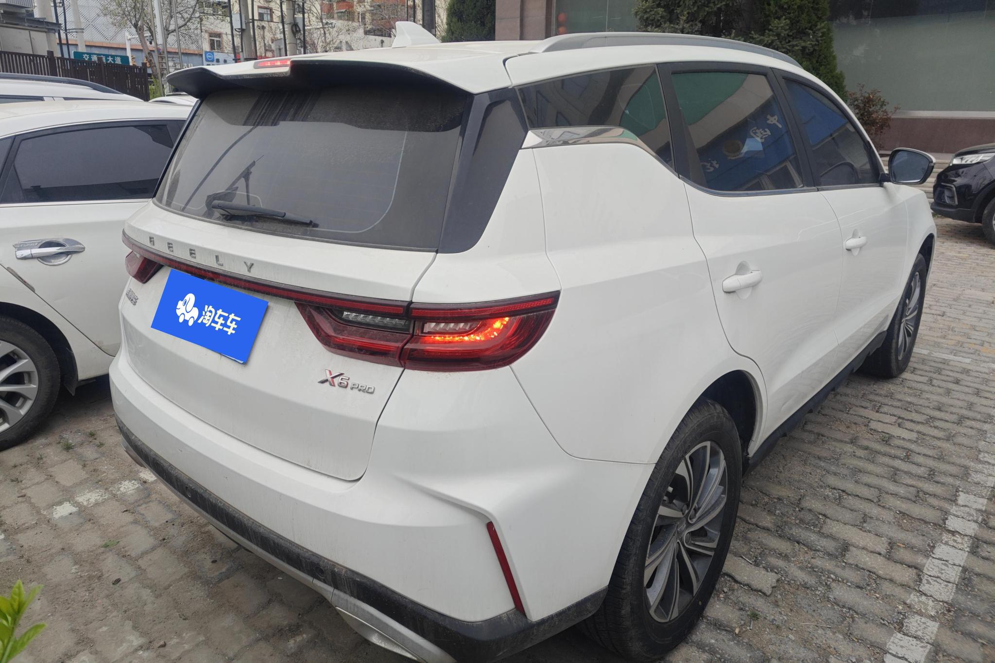 Geely Vision X6 X6 2021 PRO 1.4T MT Luxury