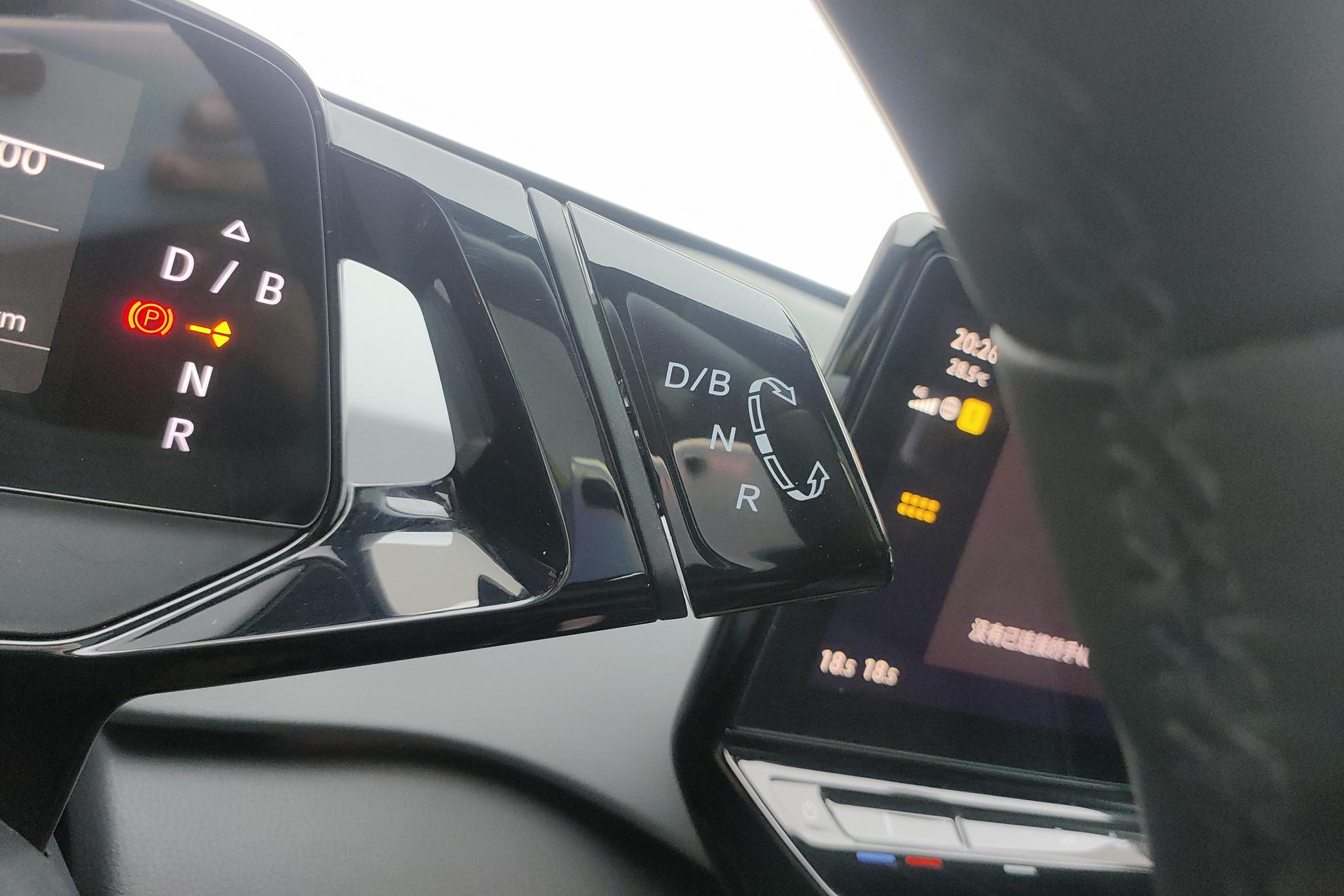 Volkswagen ID.3 id 4438114 из Китая 17