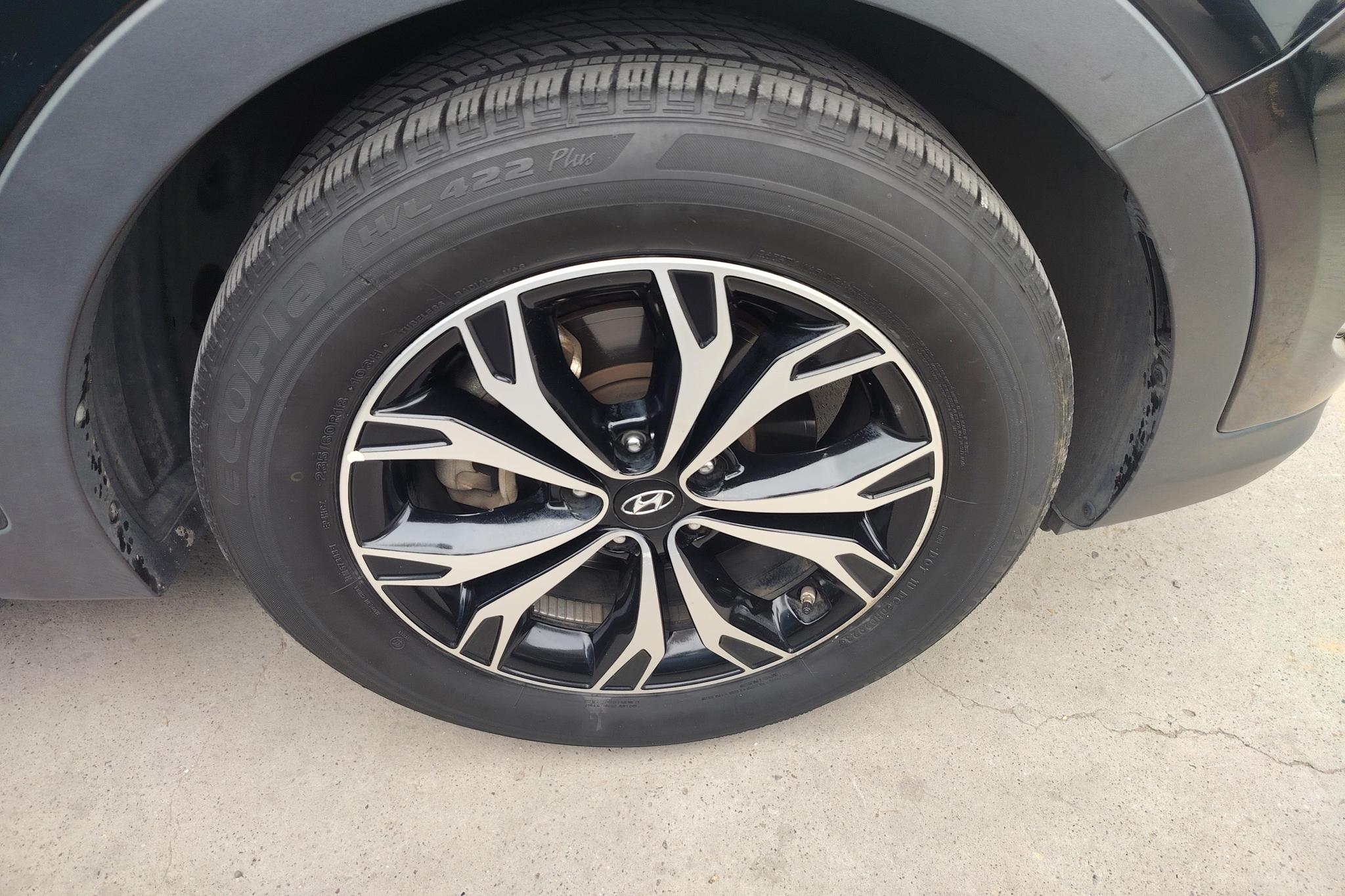 Hyundai Santa Fe 2017 2.0T AT 7 мест