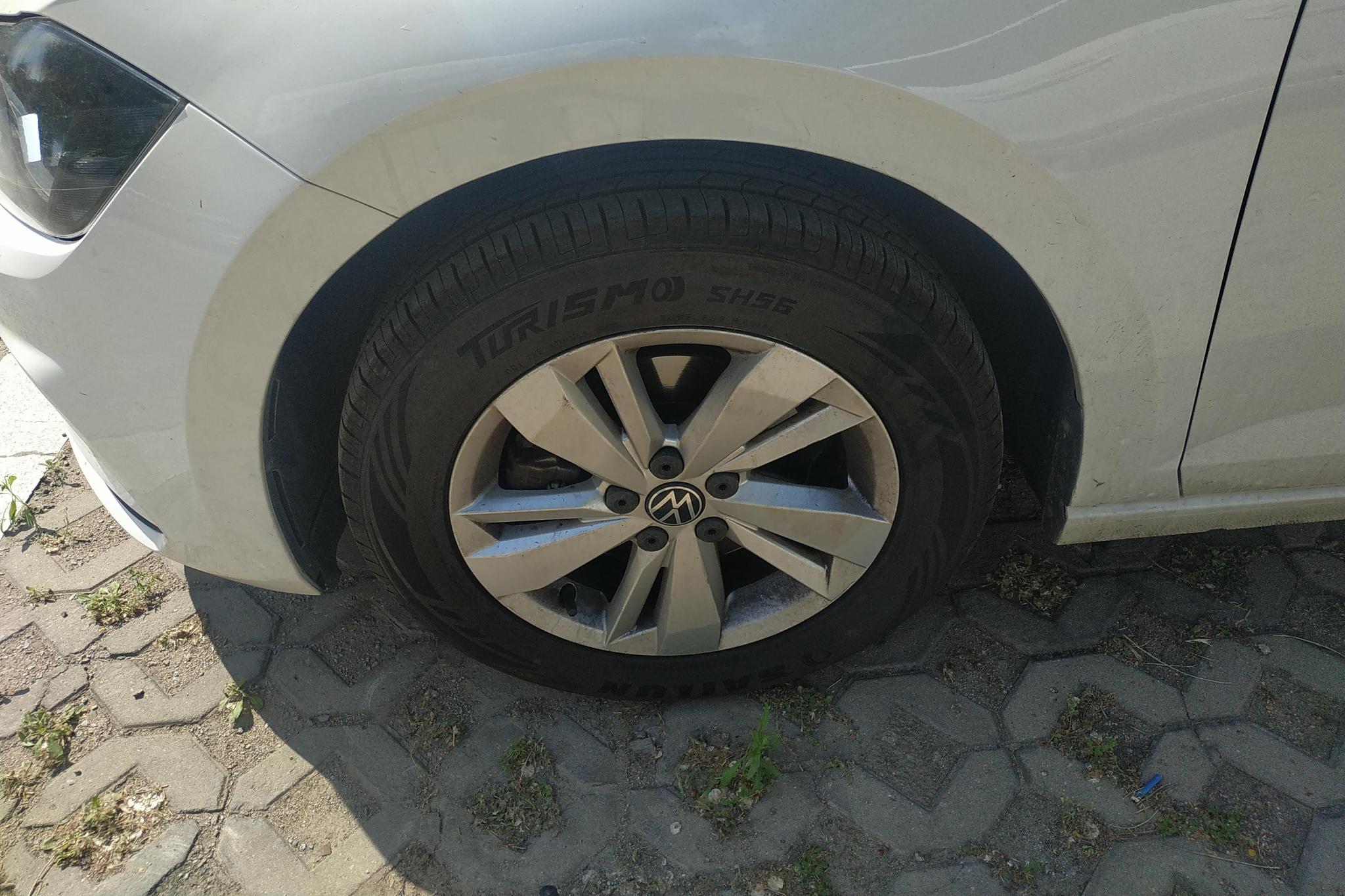 Volkswagen Polo 2021 Plus 1.5L AT