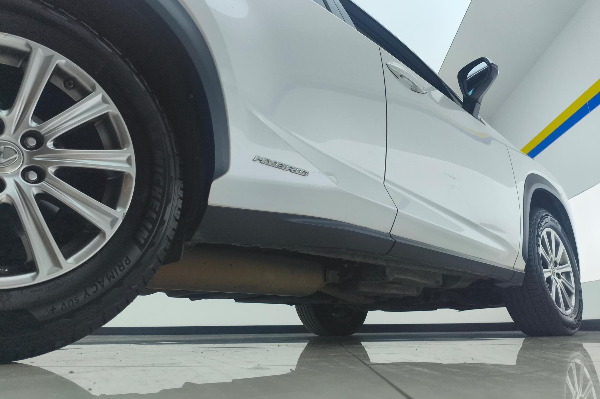Lexus NX 2015 300h