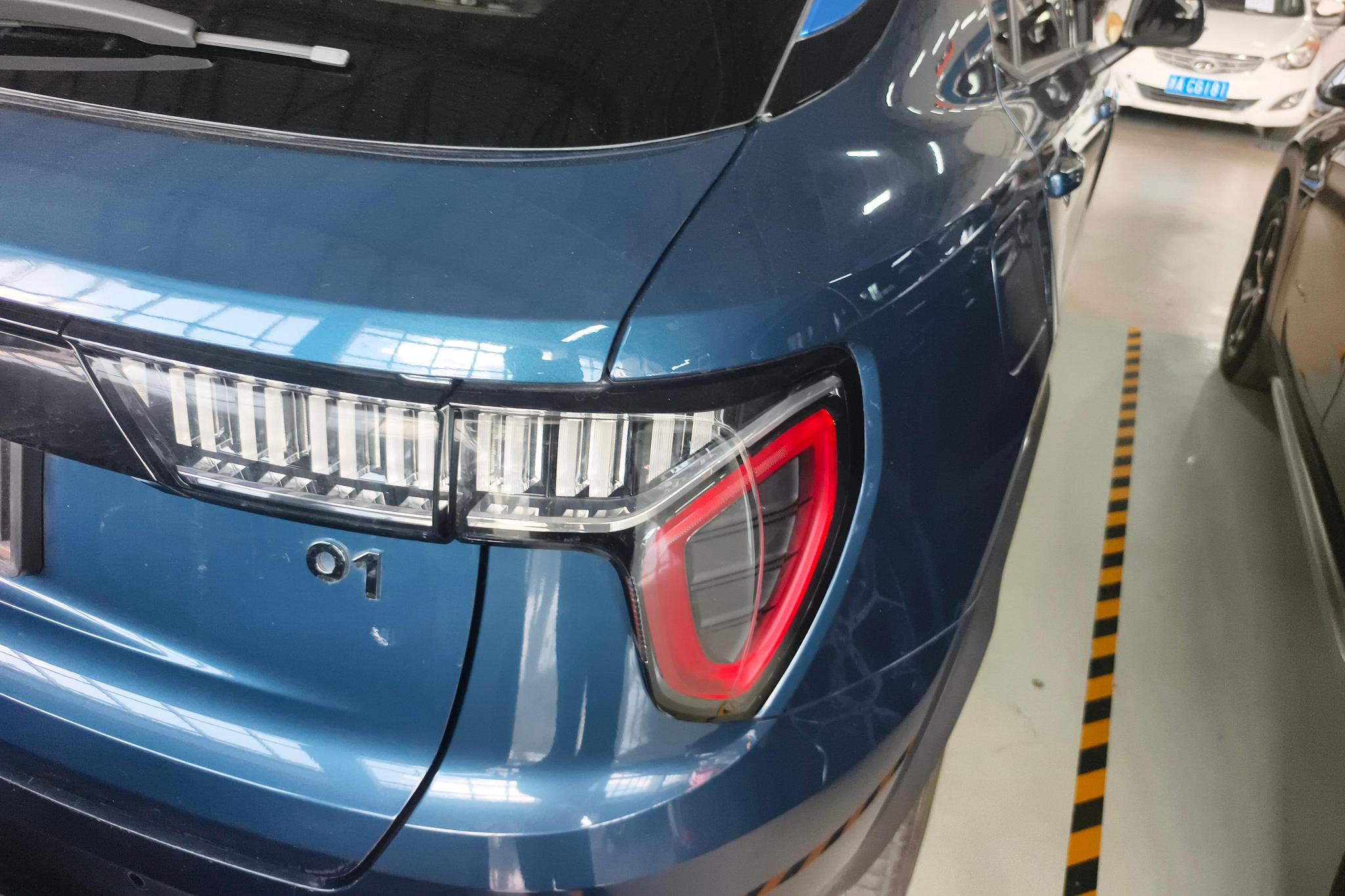 Lynk & Co 01 2017 2.0T Pro