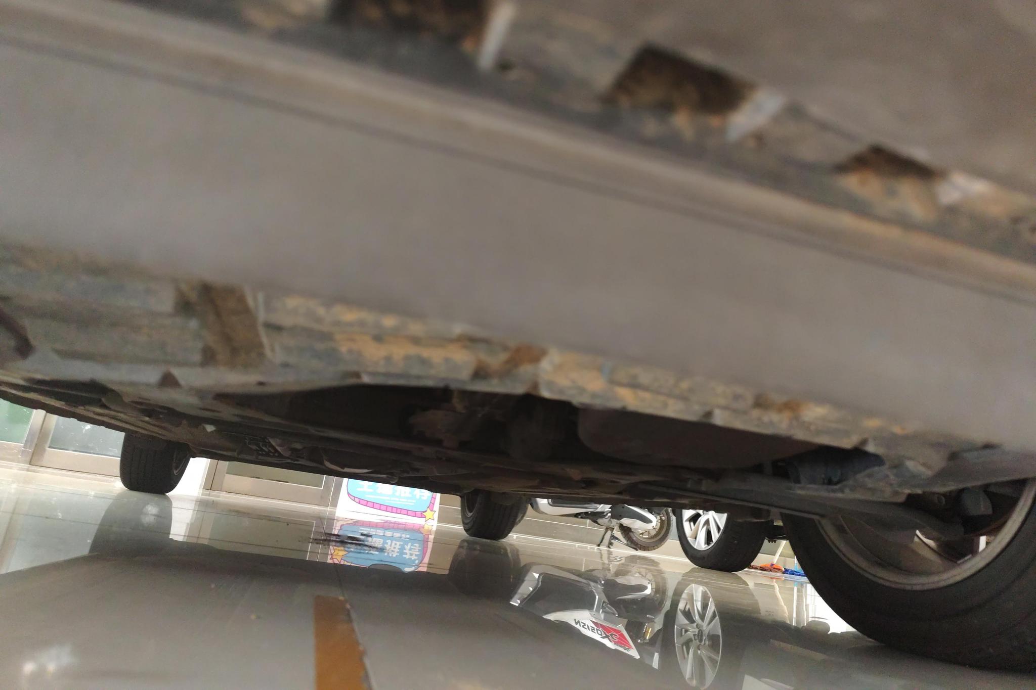 Nissan Tiida 2011 1.6L CVT Comfort