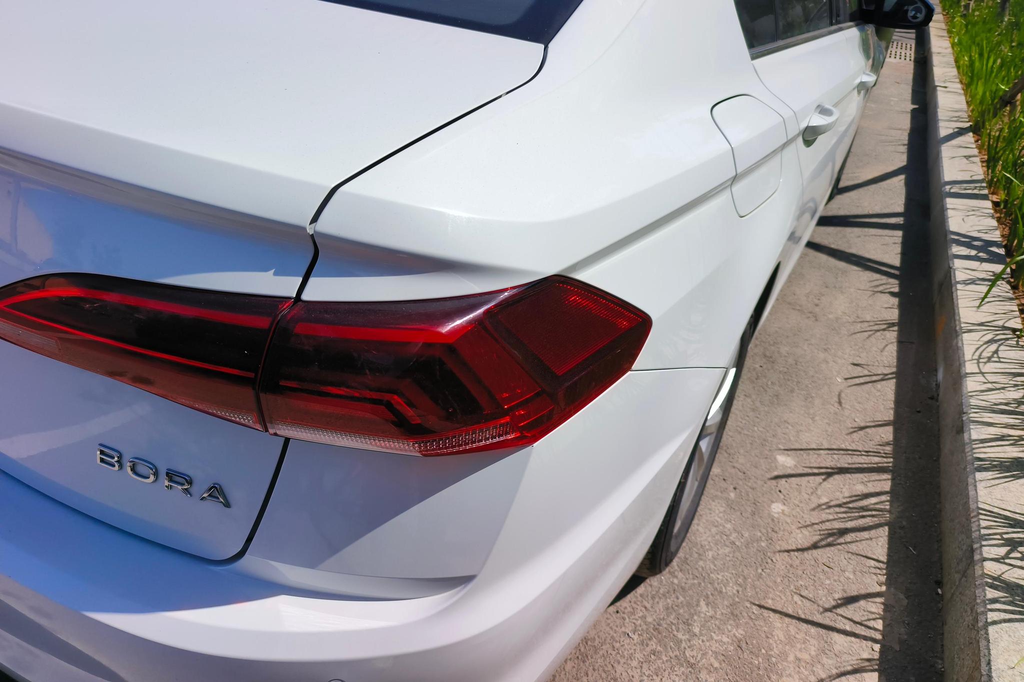 Volkswagen Bora 2021 1.5L AT Comfort Smart Connect