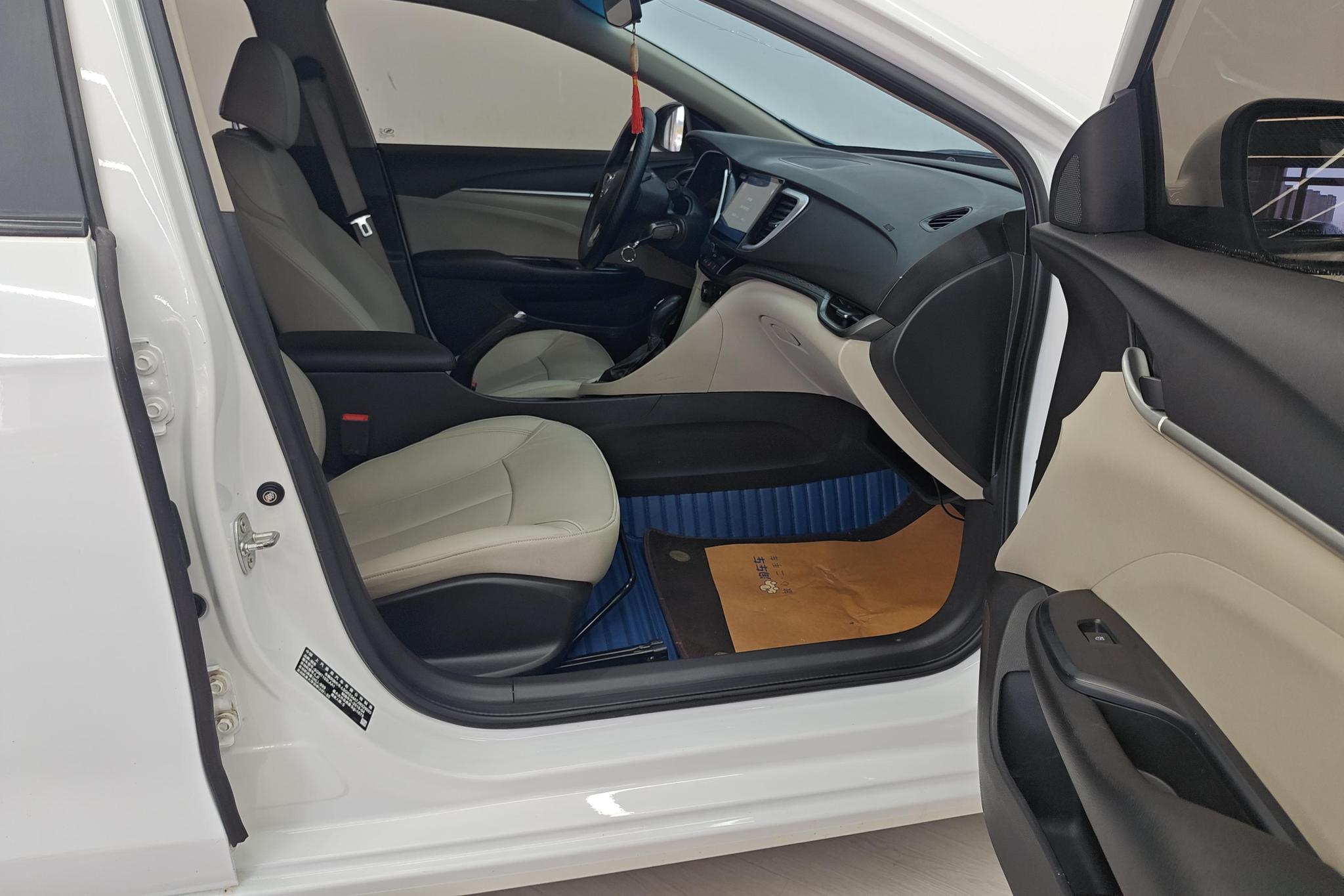Buick Excelle 2018 15T DCT Elite V
