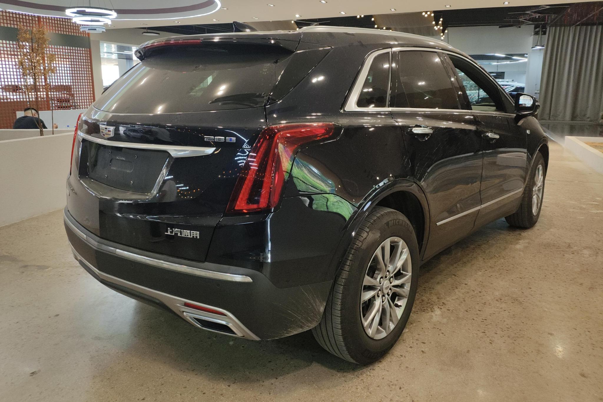 Cadillac XT5 2022 2.0T Luxury