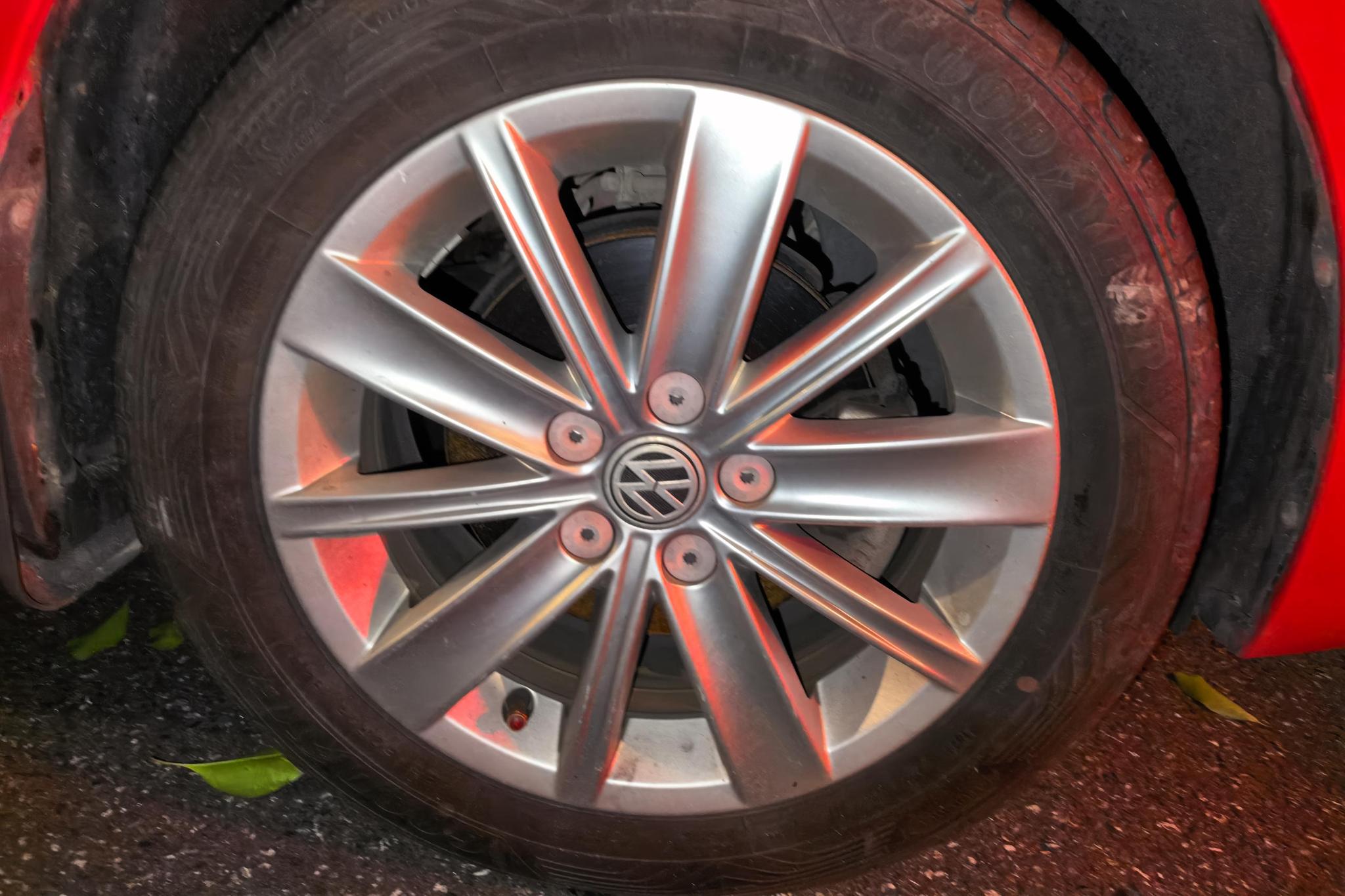 Volkswagen Polo 2014 1.6L AT Comfort