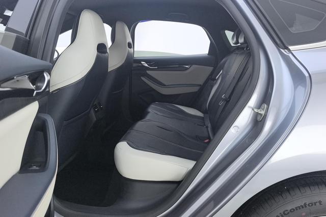 BYD Qin Plus — фото 16