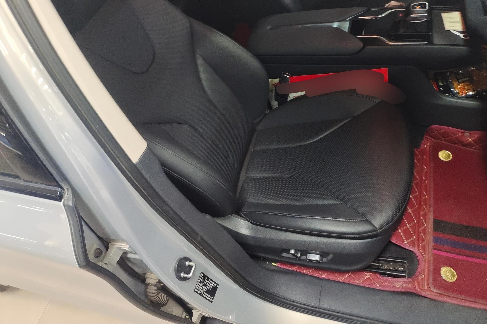 Hongqi E-QM5 2022 431km 5 мест