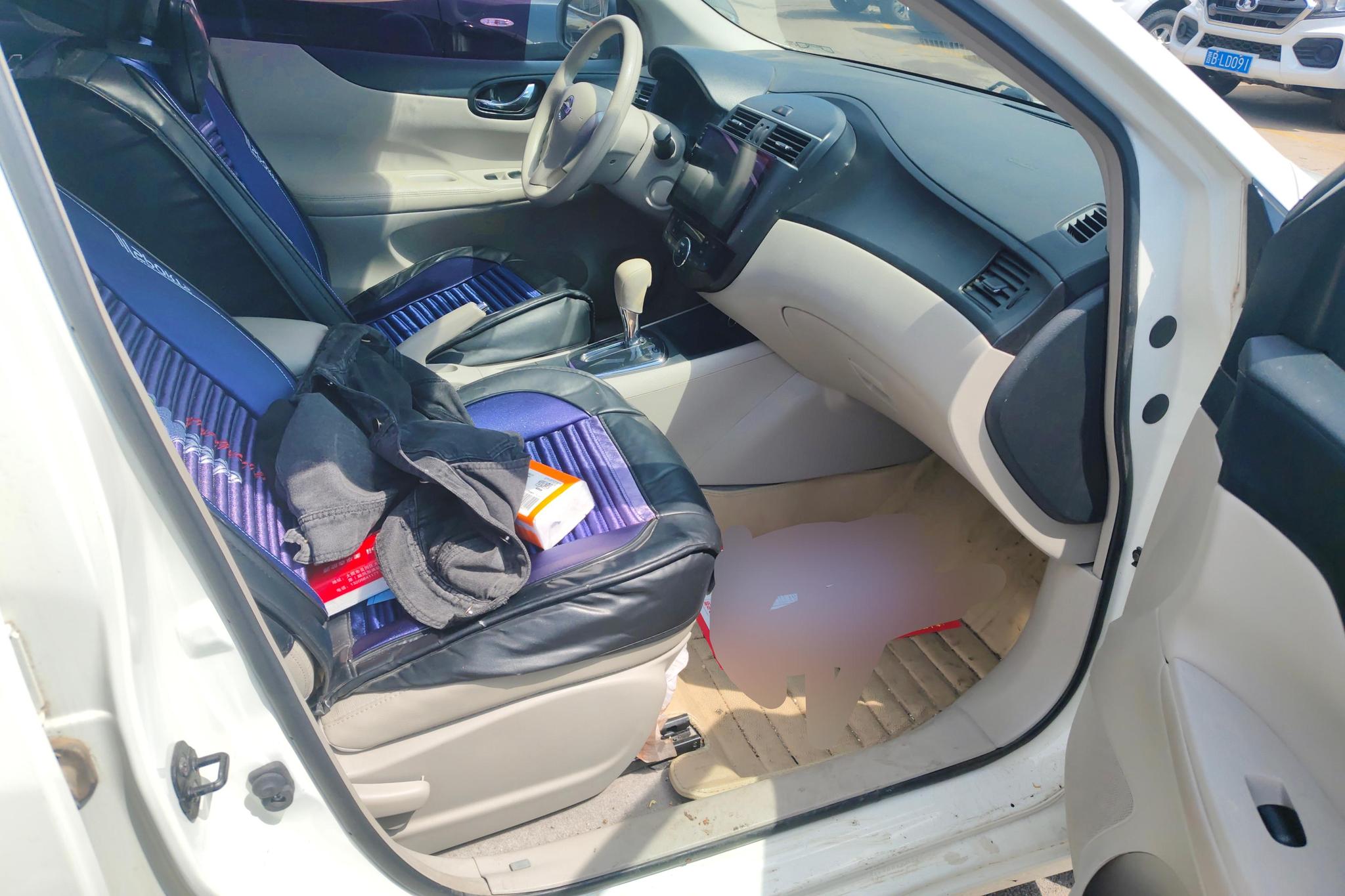 Nissan Tiida 2011 1.6L CVT