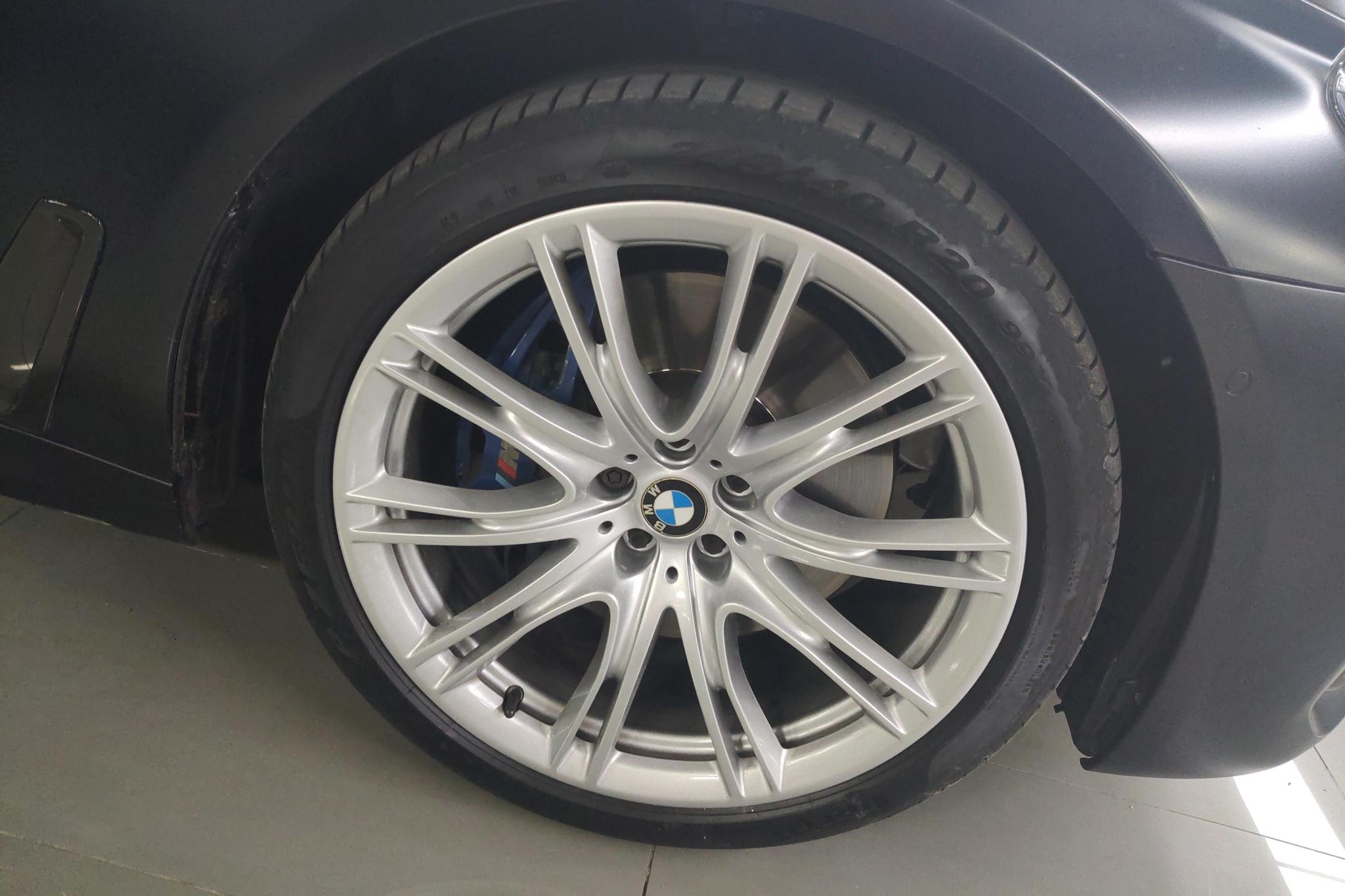 BMW 7 Series 7 2018 740Li xDrive Premium M Sport
