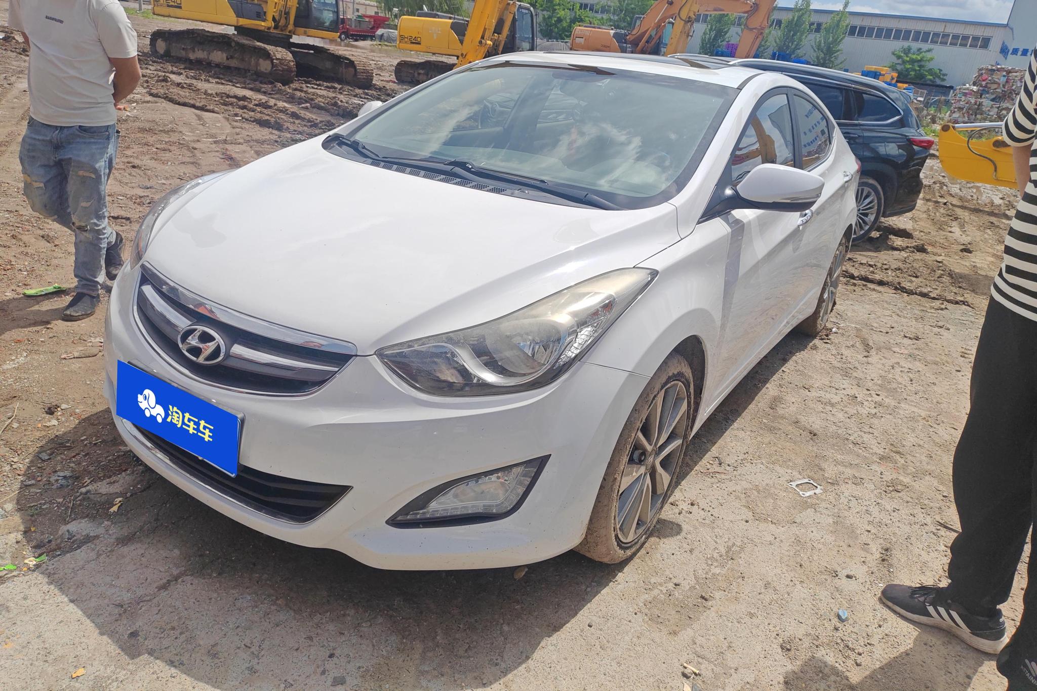 Hyundai Elantra