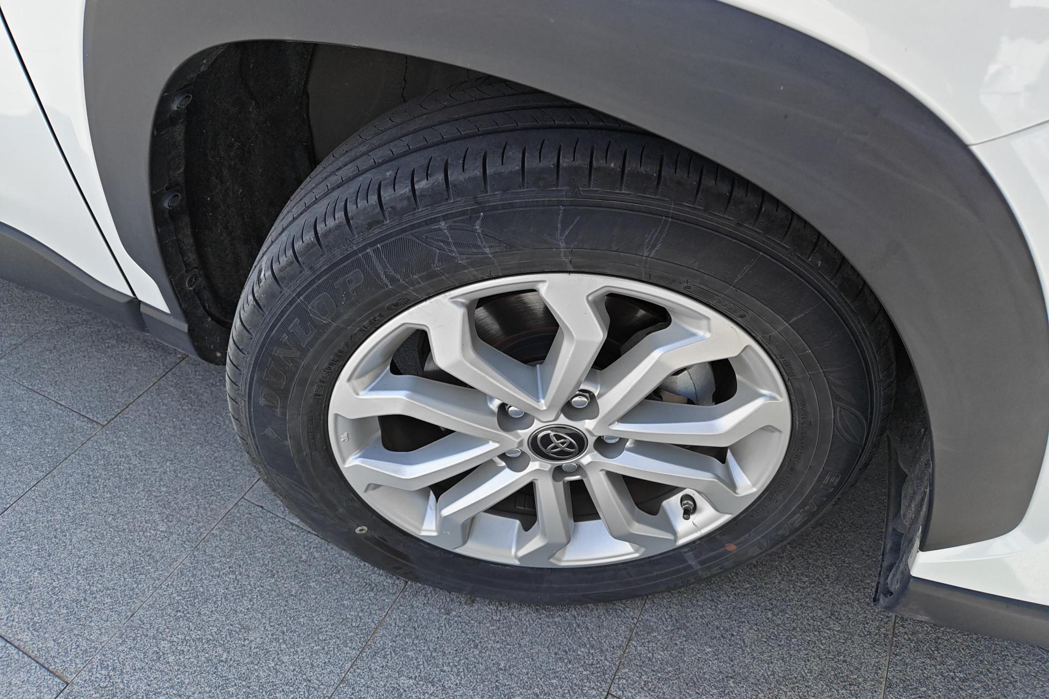 Toyota Frontlander 2023 2.0L CVT Elite