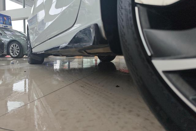 Volkswagen Golf 2021 280 TSI DSG Pro — фото 6