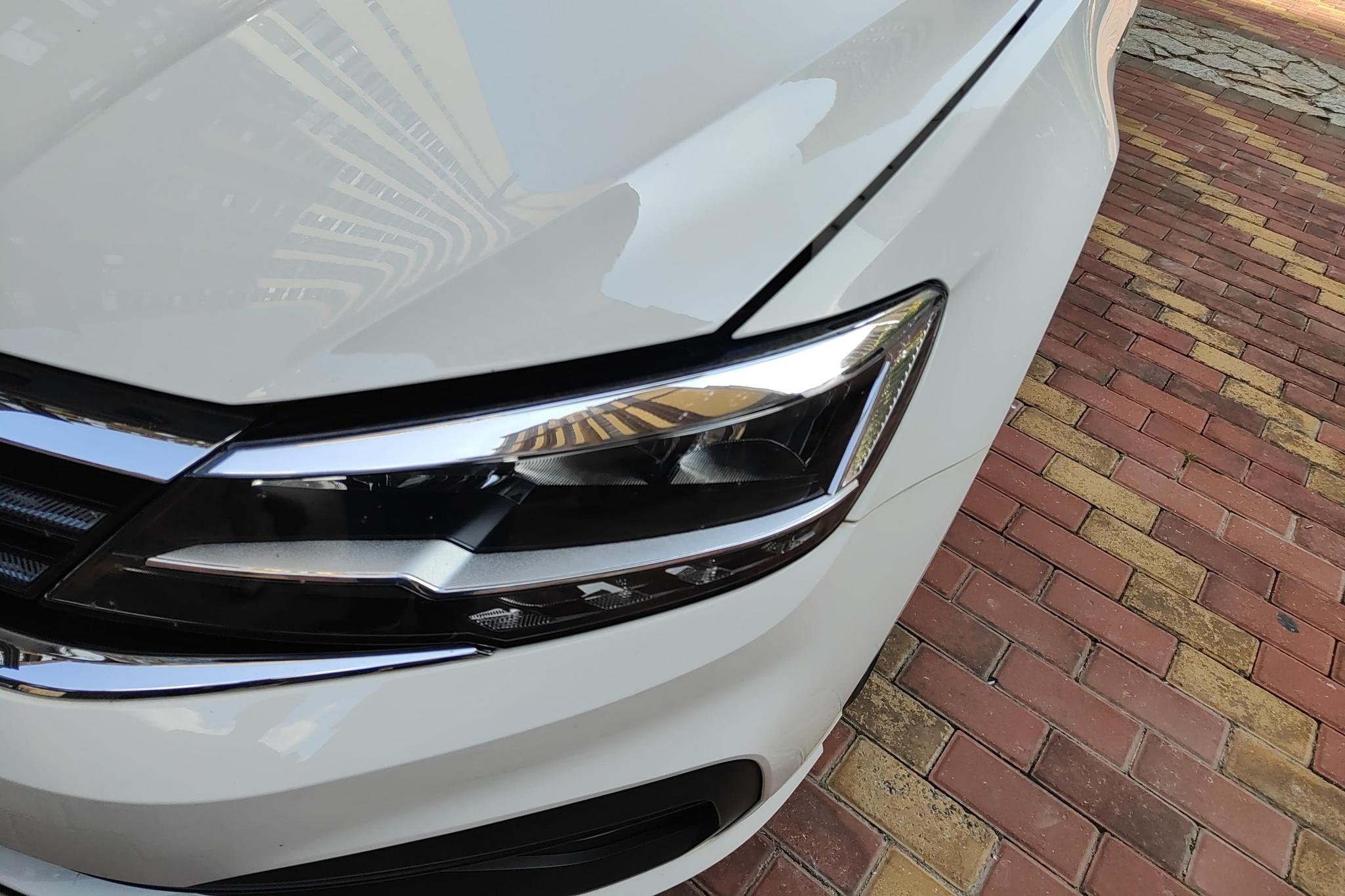 Volkswagen Lamando 2021 230TSI DSG