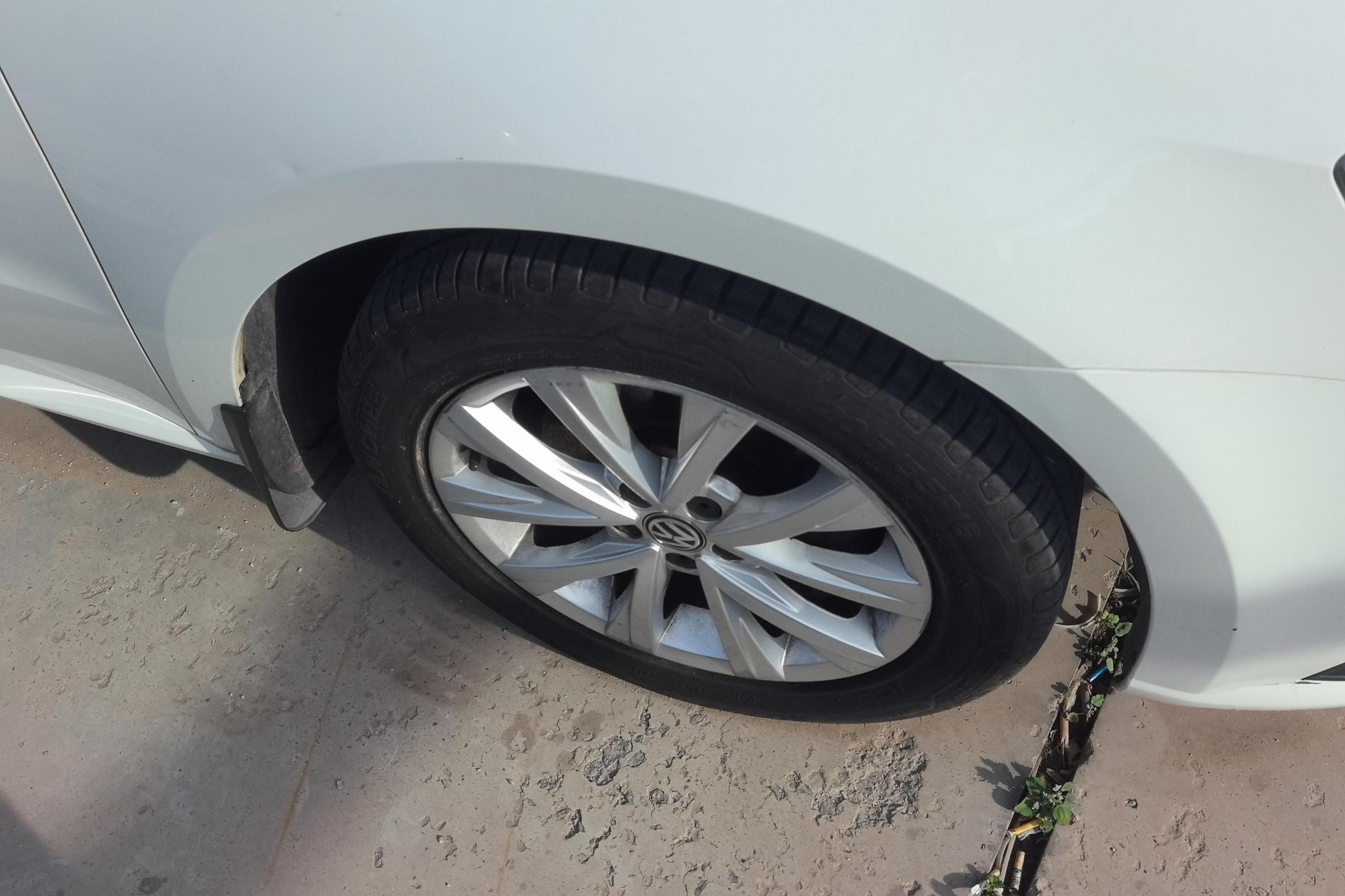 Volkswagen Lavida 2017 230TSI DSG Comfort