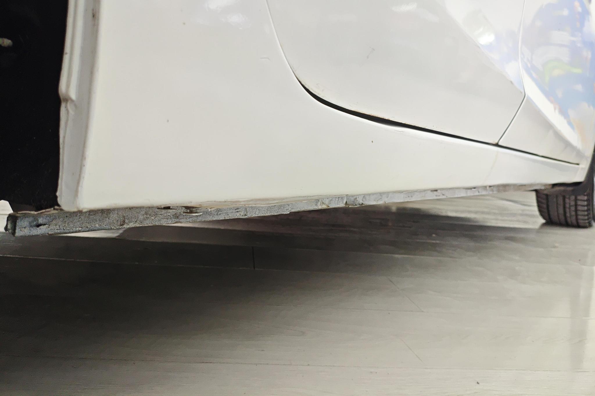 Mazda Mazda3 3 2017 1.5L AT Luxury V