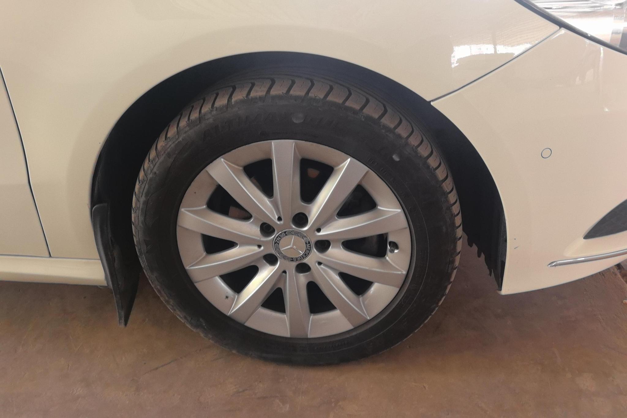 Mercedes-Benz B-Class B 2012 B 180
