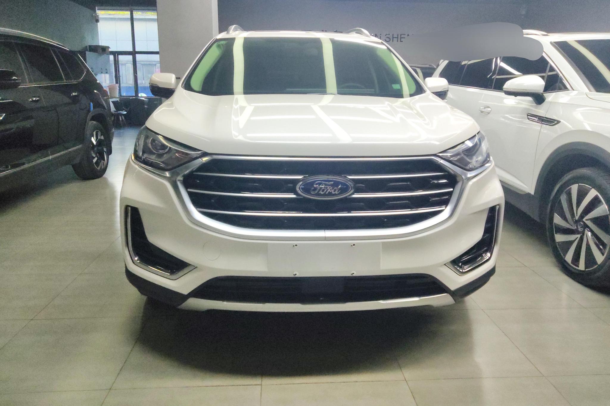 Ford Edge 2022 PLUS EcoBoost 245 7 мест