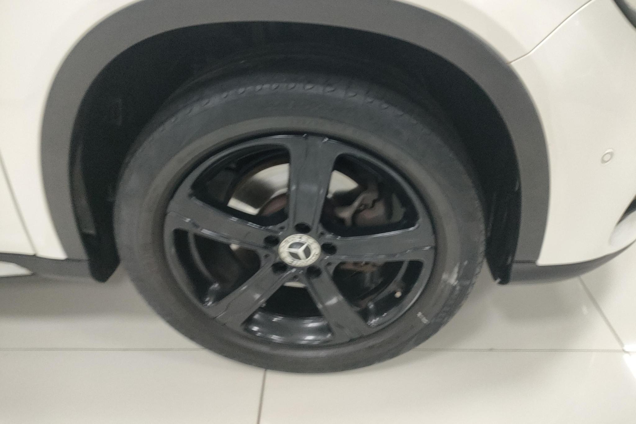 Mercedes-Benz GLA 2019 GLA 200 Fashion