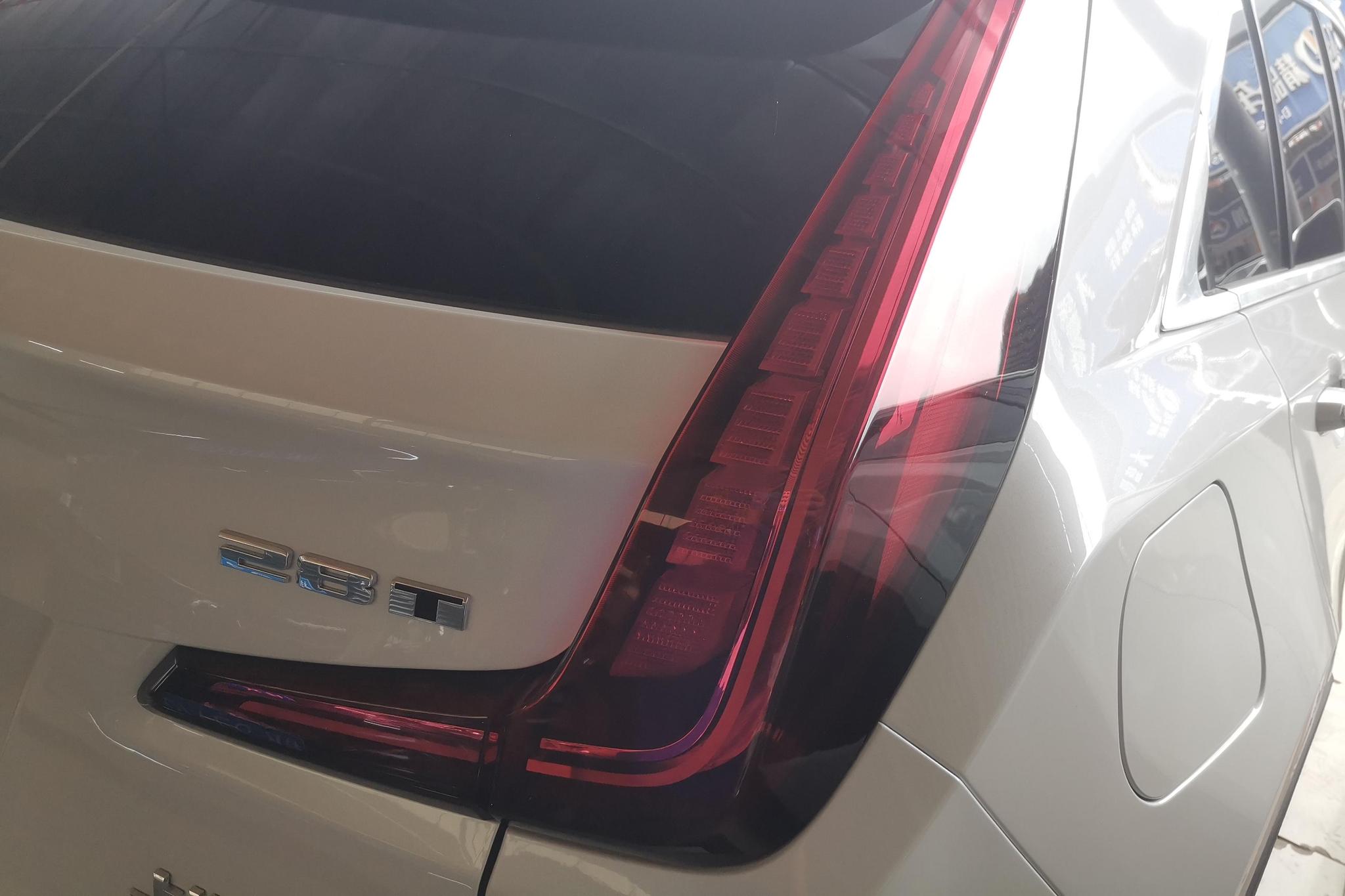 Cadillac XT4 2018 28T Lead