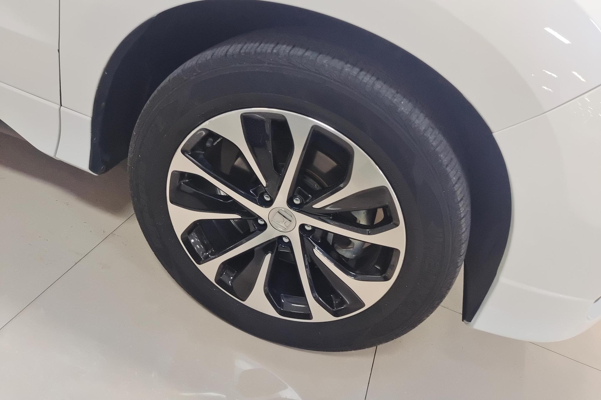 Honda Avancier 2017 240TURBO Luxury