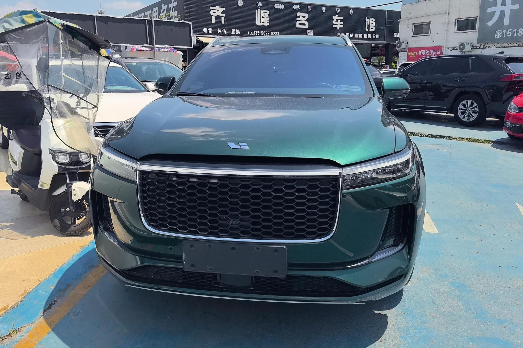 Li Auto ONE 2021 6 мест