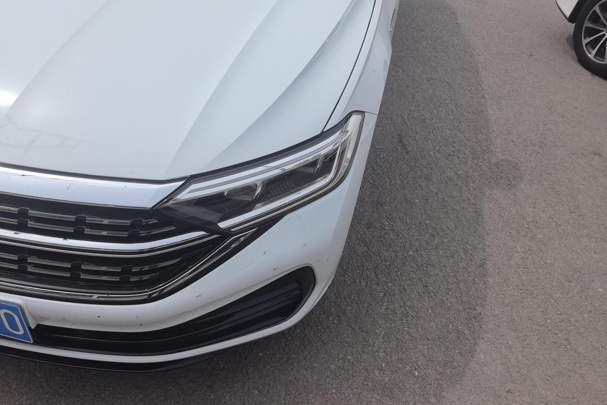 Volkswagen Sagitar 2023 300TSI DSG