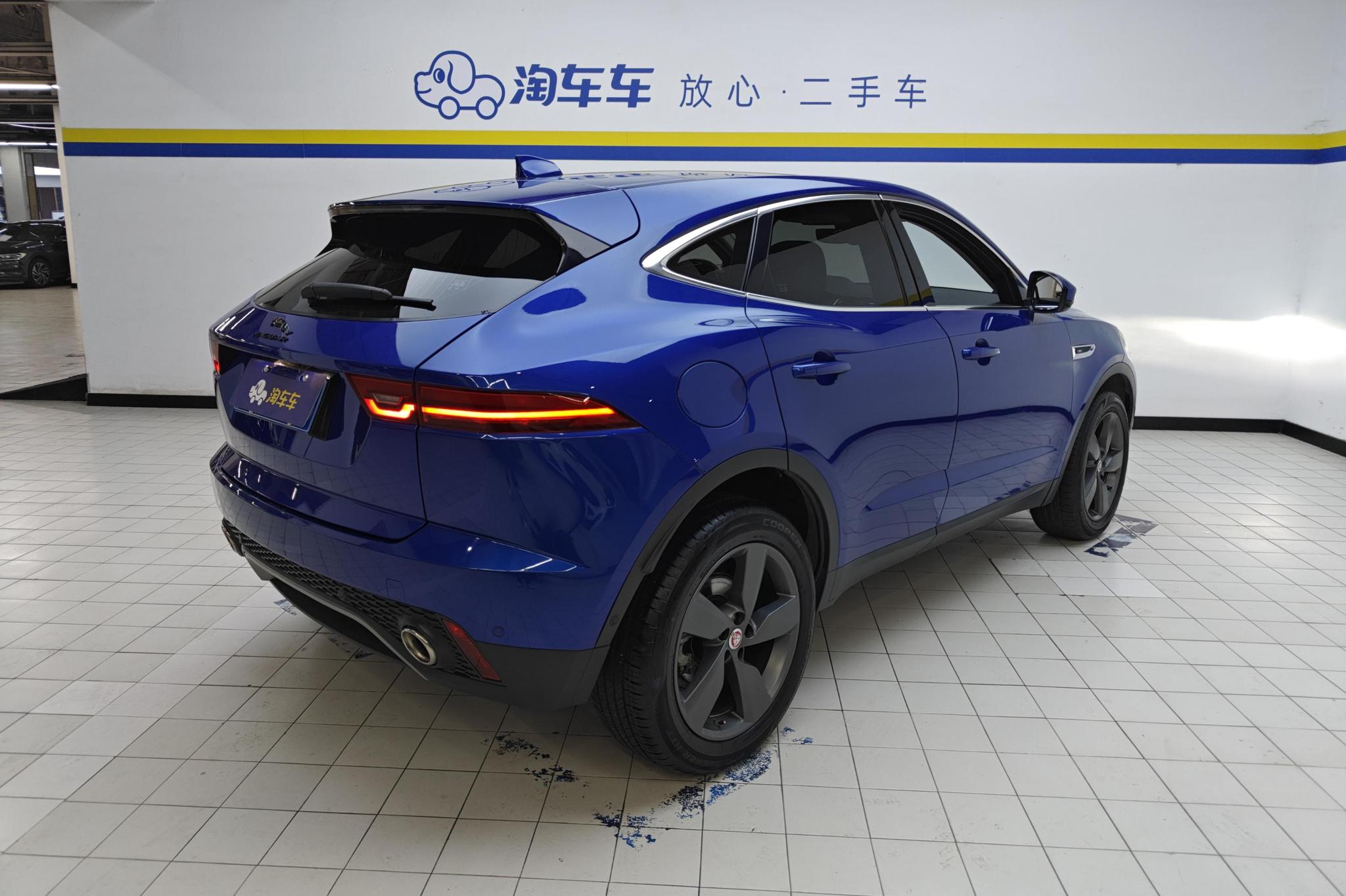 Jaguar E-Pace 2018 P250 S VI