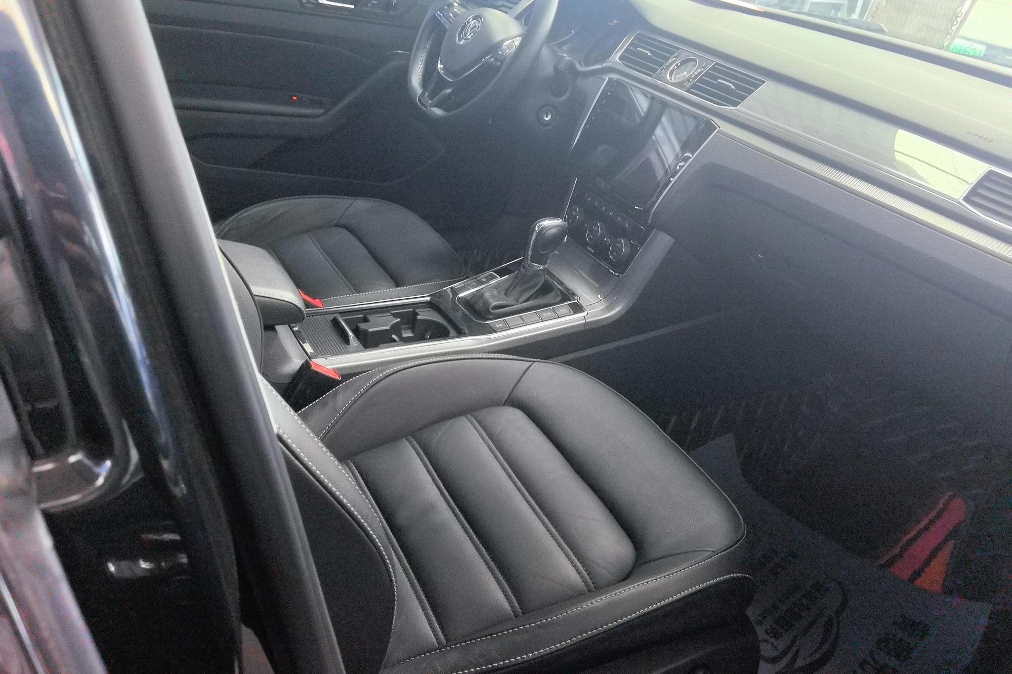 Volkswagen Passat 2016 330TSI DSG