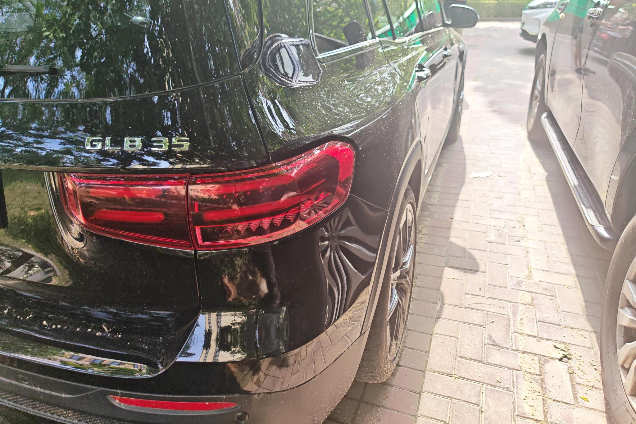 Mercedes-Benz GLB A MG GLB AMG 2024 AMG GLB 35 4MATIC