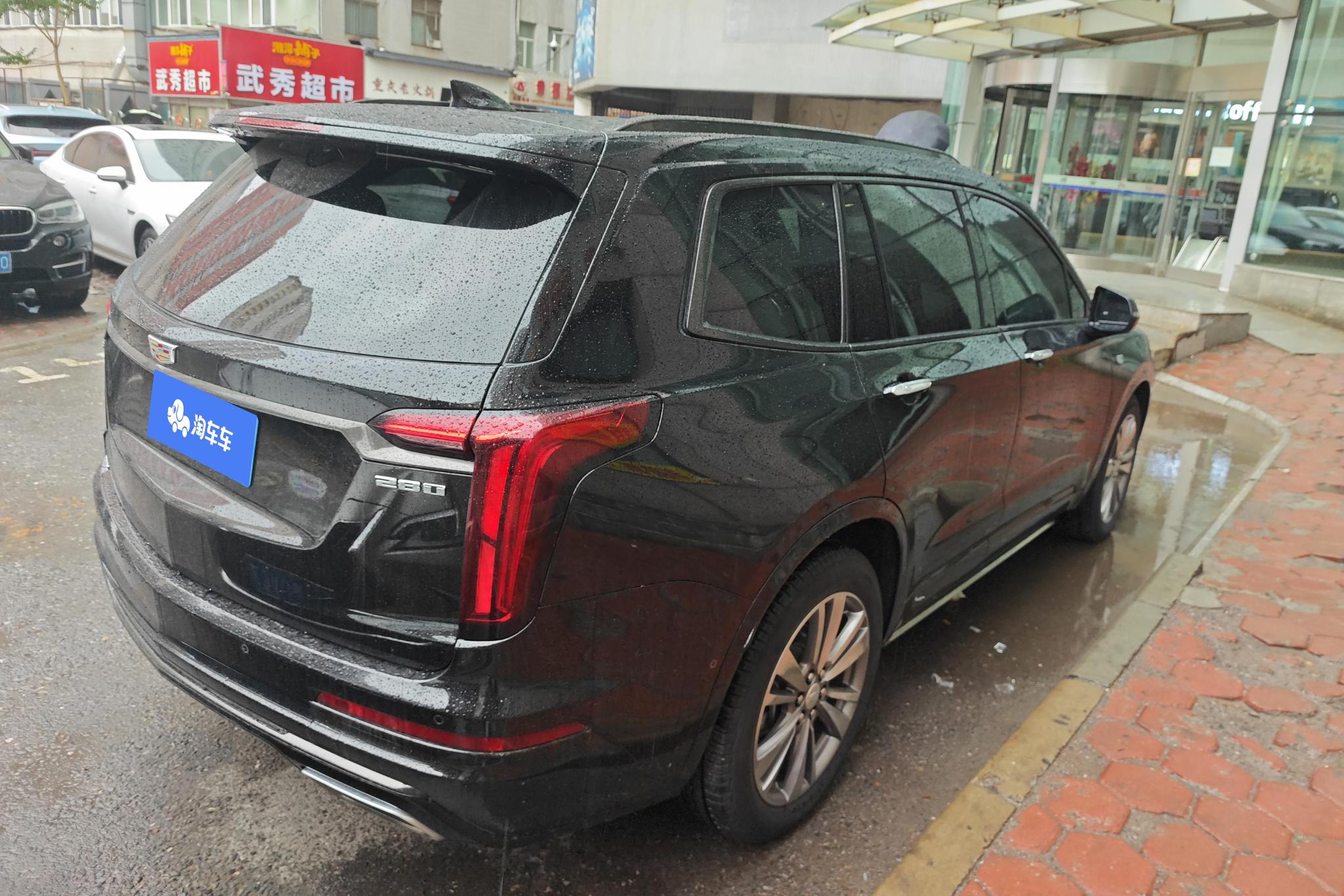Cadillac XT6 2020 28T мест Luxury