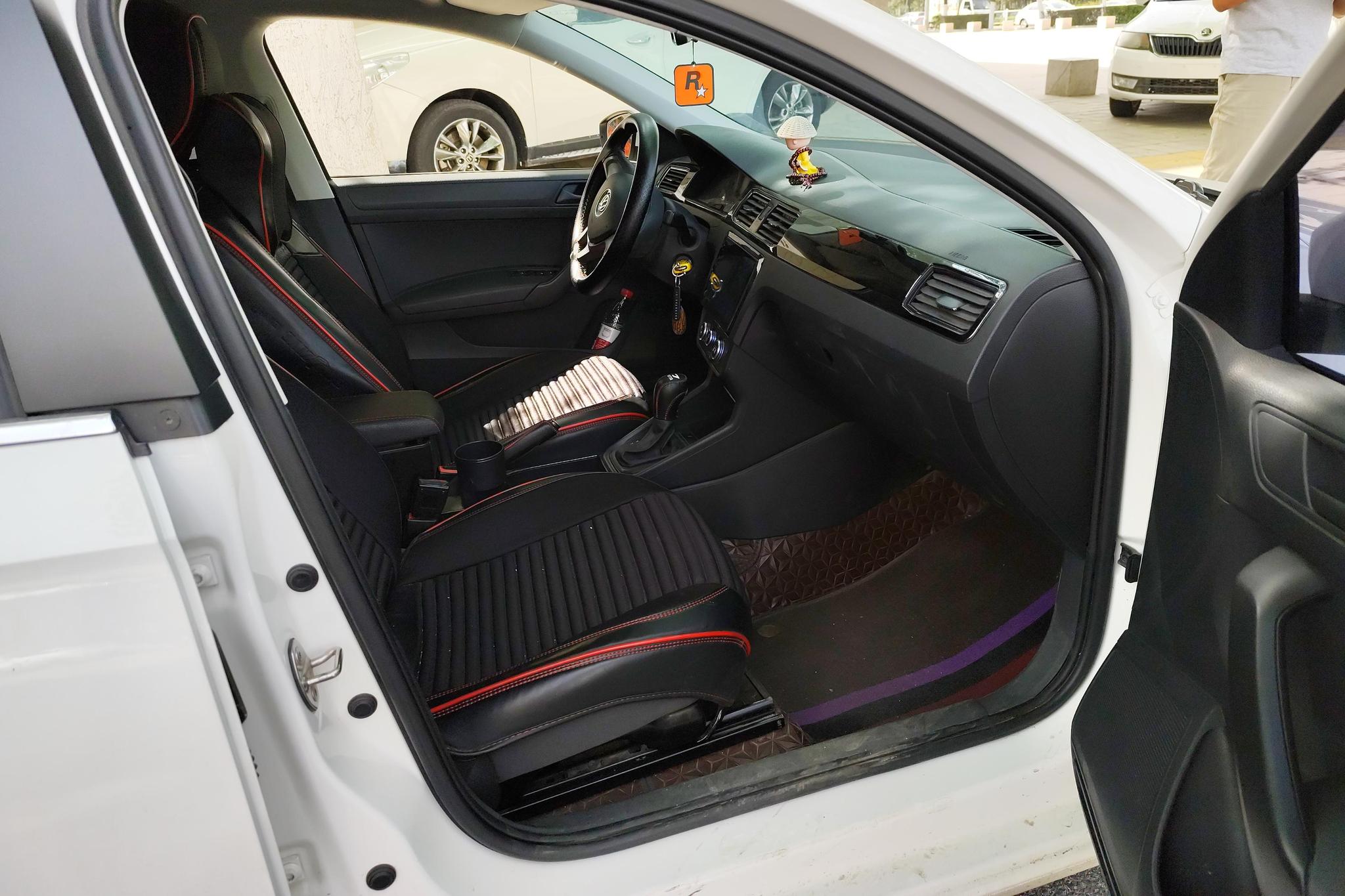 Volkswagen Santana 2021 1.5L AT