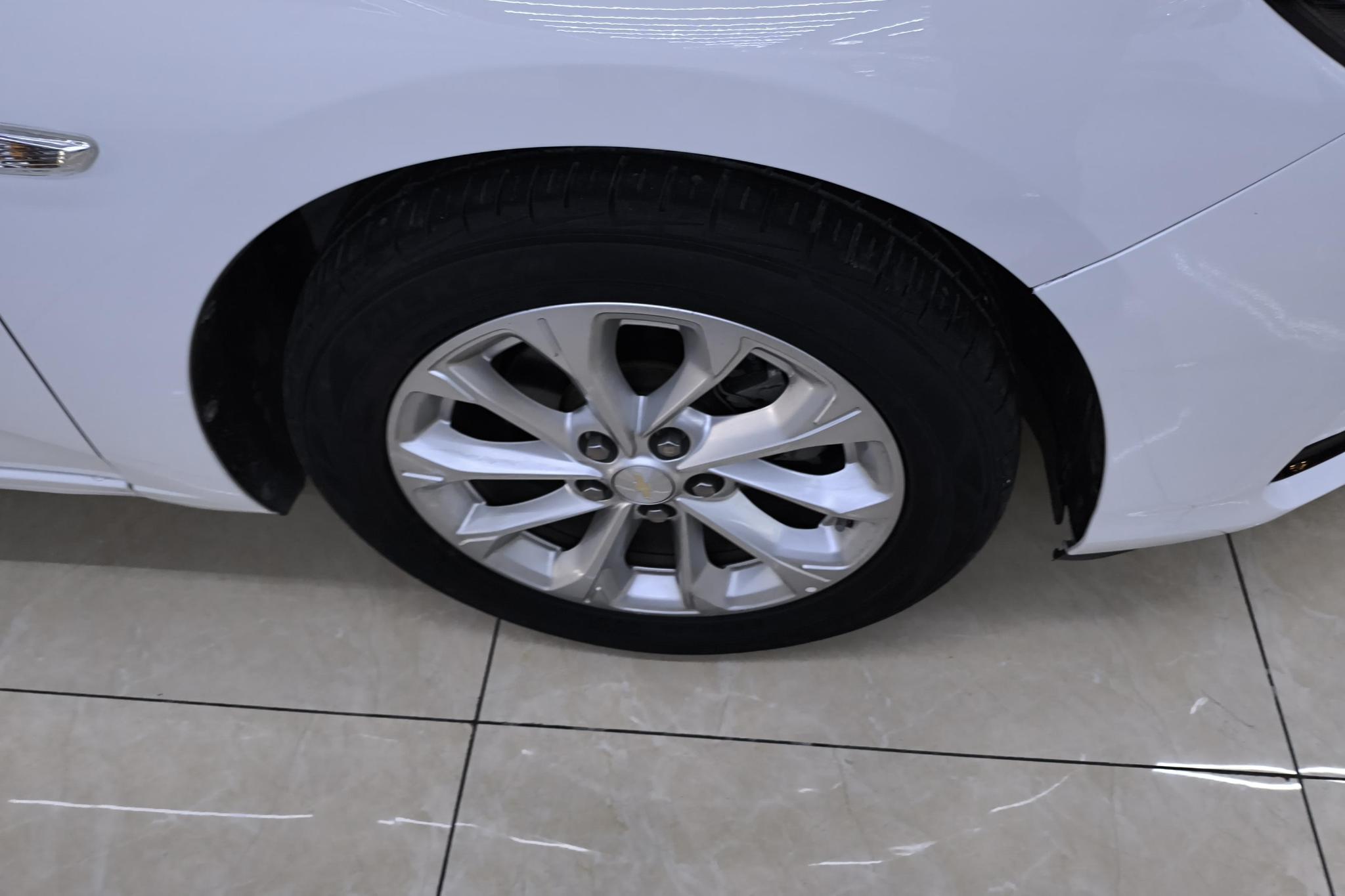 Chevrolet Monza 2023 1.5L DCT