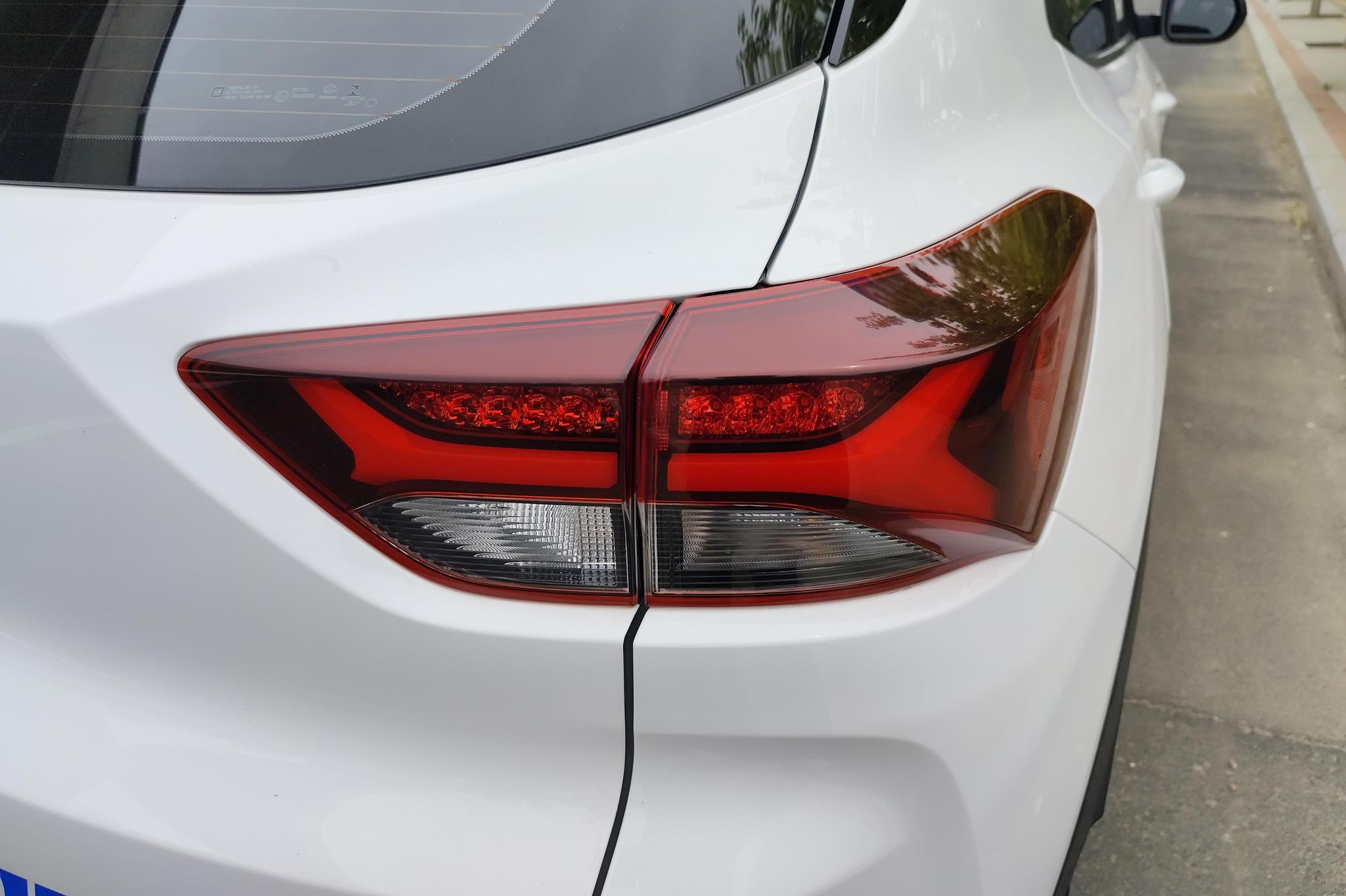 Chevrolet Tracker 2019 435T Redline CVT VI