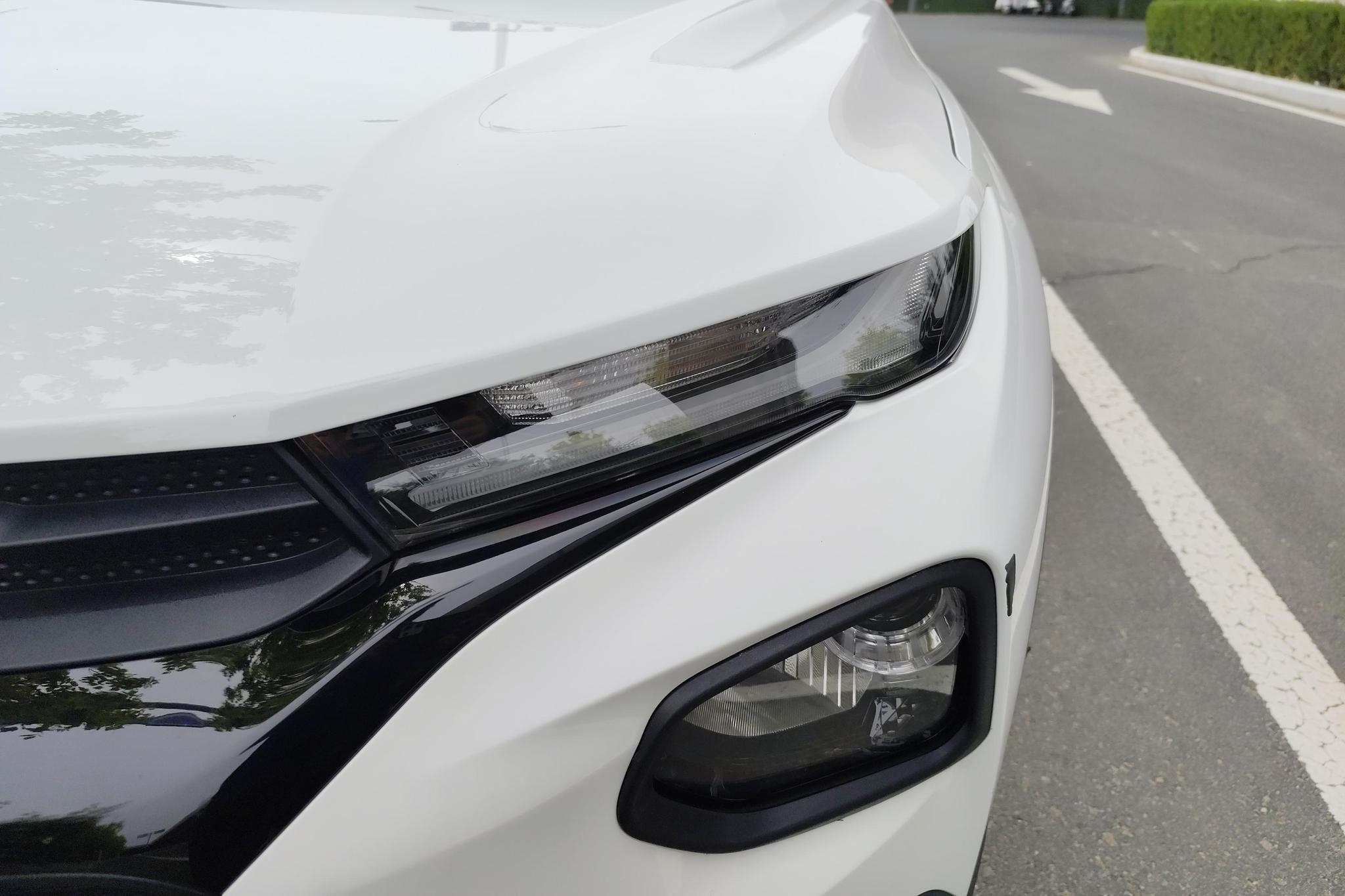Chevrolet Tracker 2019 435T Redline CVT VI