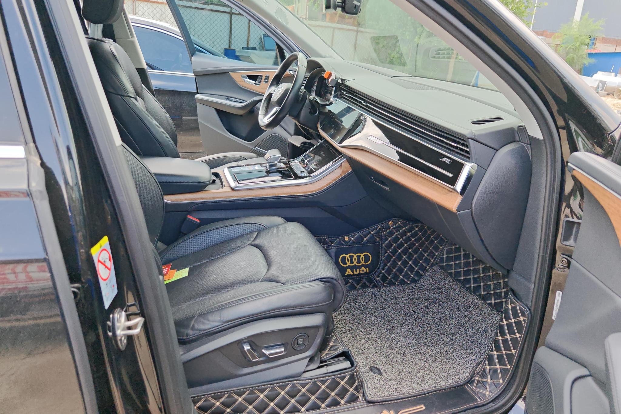 Audi Q7 2022 55 TFSI quattro S line Luxury